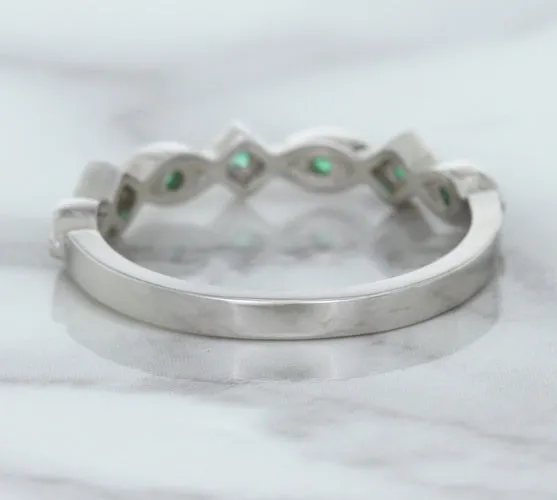 0.21ctw Emerald Alternating Marquise Ring in 14K White Gold