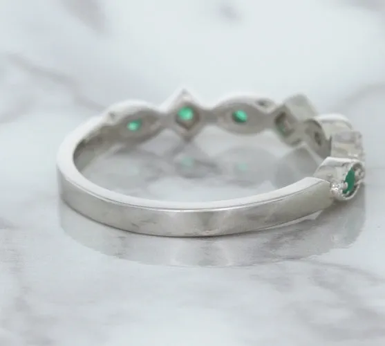 0.21ctw Emerald Alternating Marquise Ring in 14K White Gold