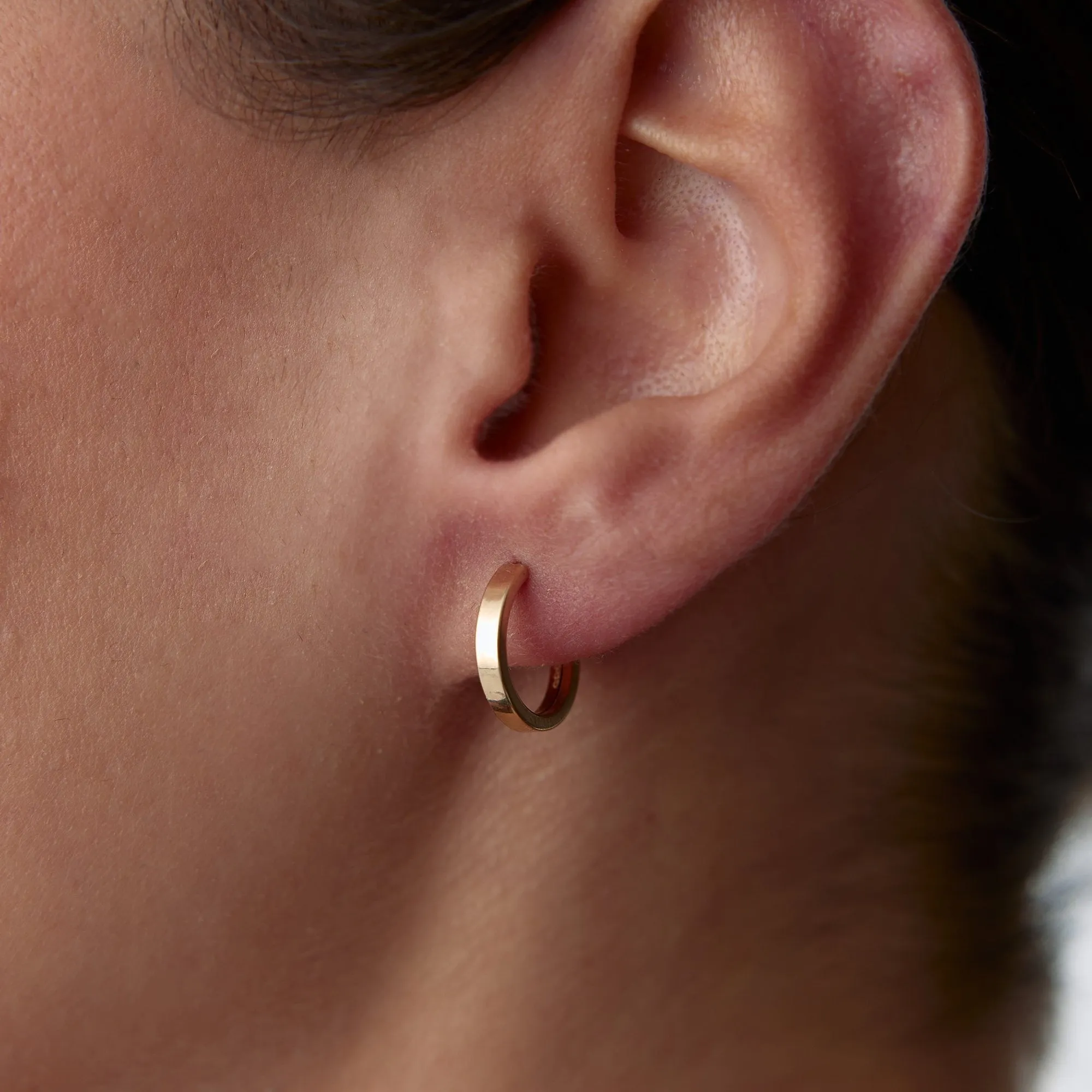 14k Gold Hoop Earrings Small Interlocking Corner Hoop Earrings