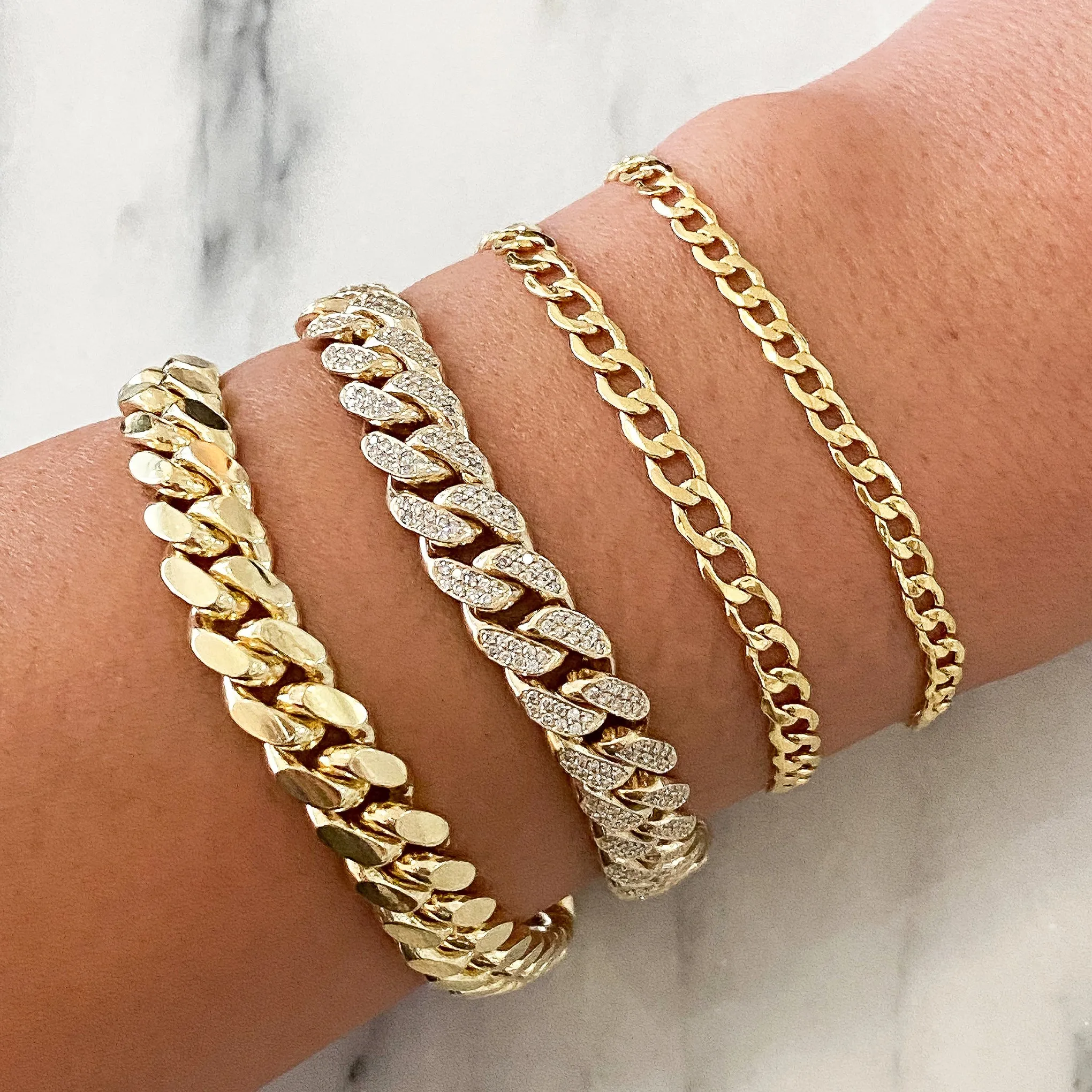 14K Gold Pavé Diamond Cuban Link Chain Bracelet, 8mm Size Links