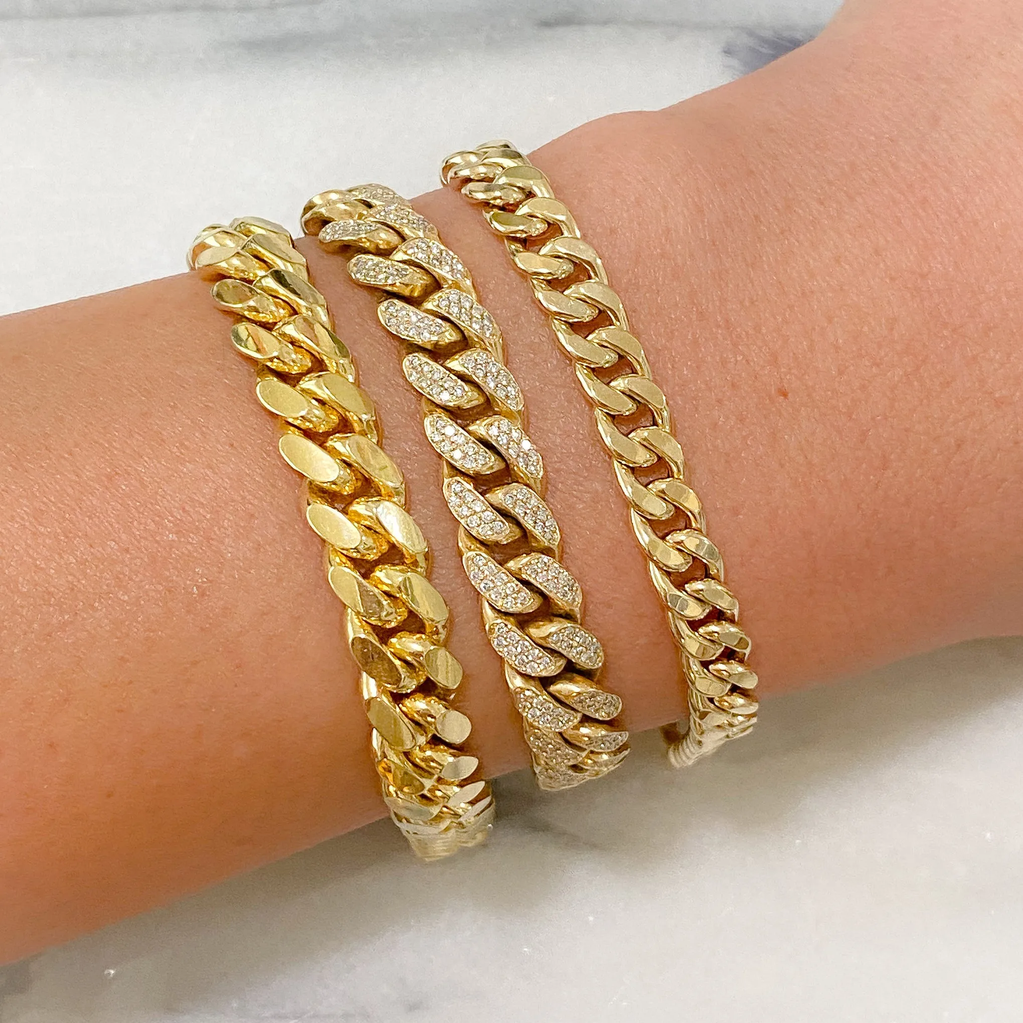 14K Gold Pavé Diamond Cuban Link Chain Bracelet, 8mm Size Links