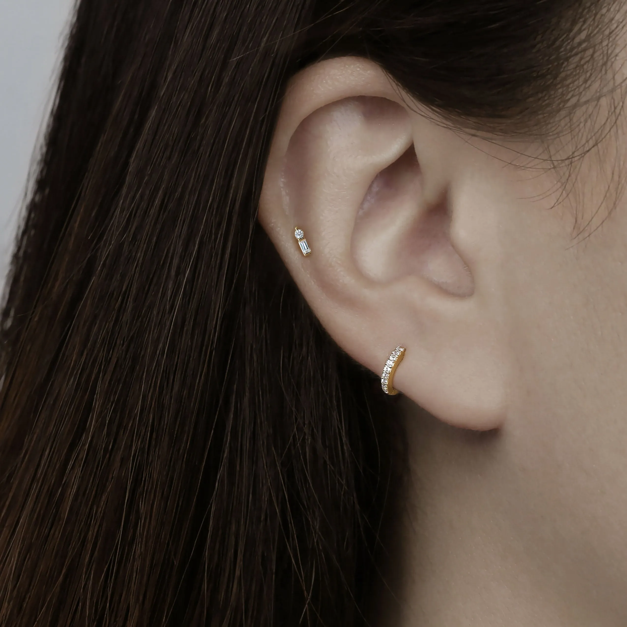 14k Solid Gold Dot Baguette CZ Internally Threaded Labret Stud Earring