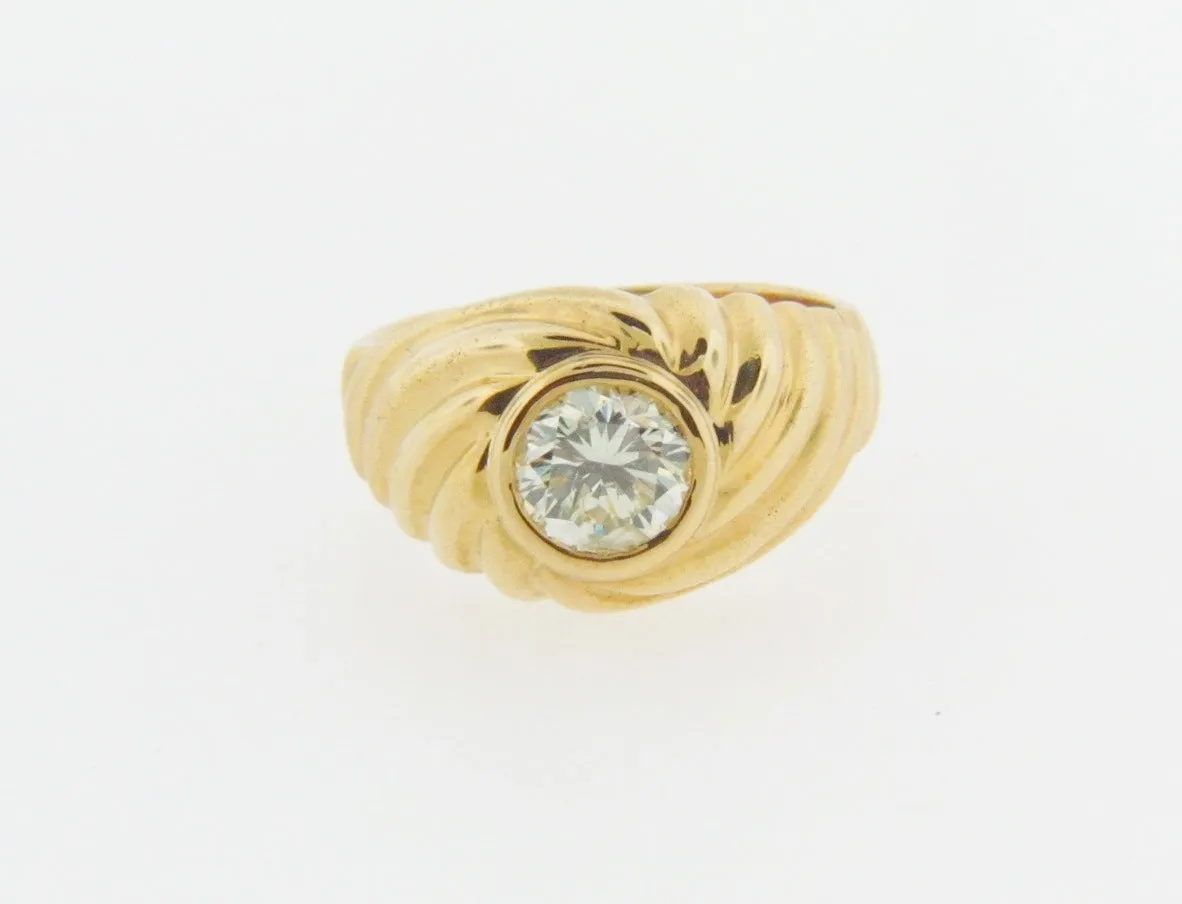 18K Yellow Gold Diamond Solitaire Ring