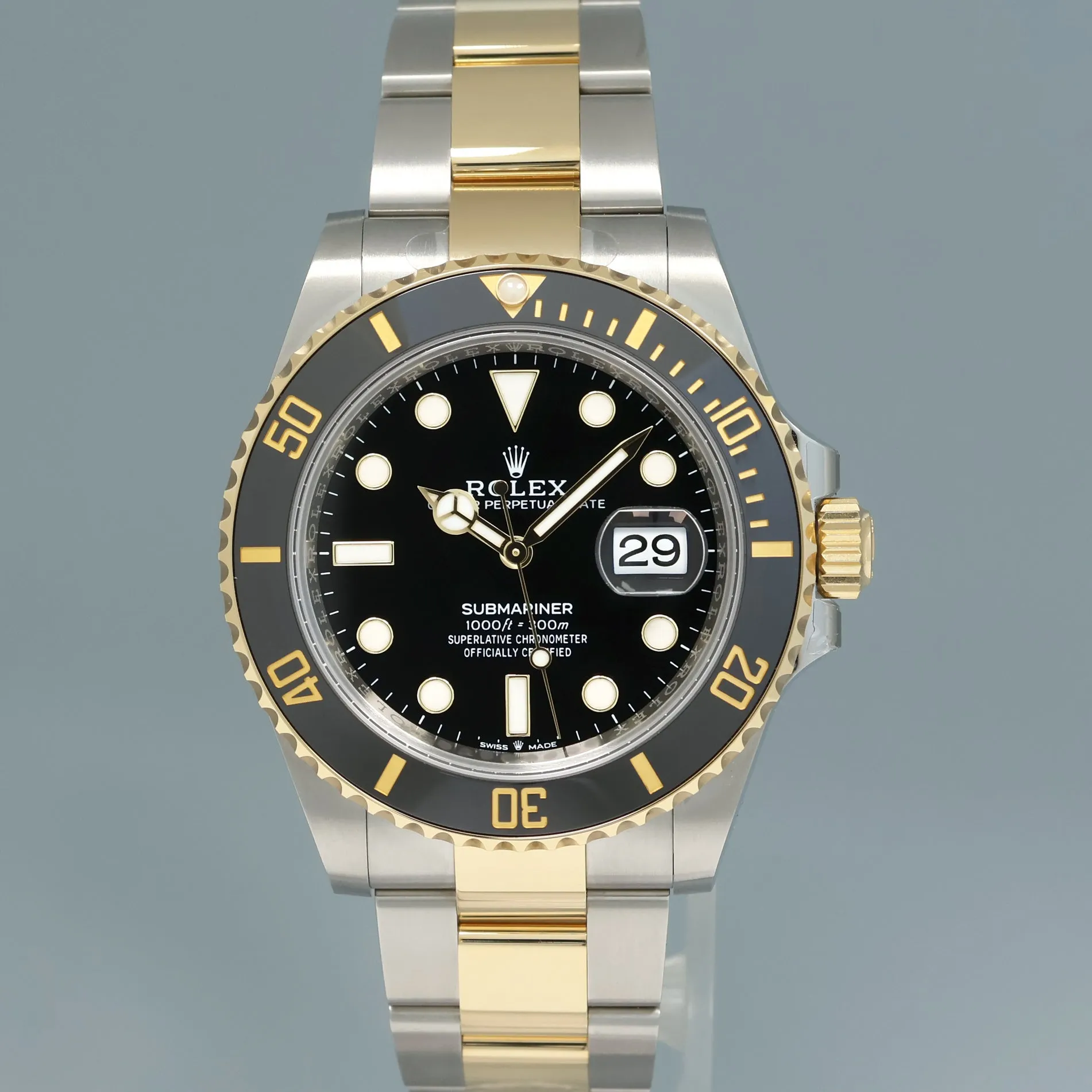 2021 NEW PAPERS Rolex Submariner 41mm Black 126613LN Two Tone Gold Steel Watch