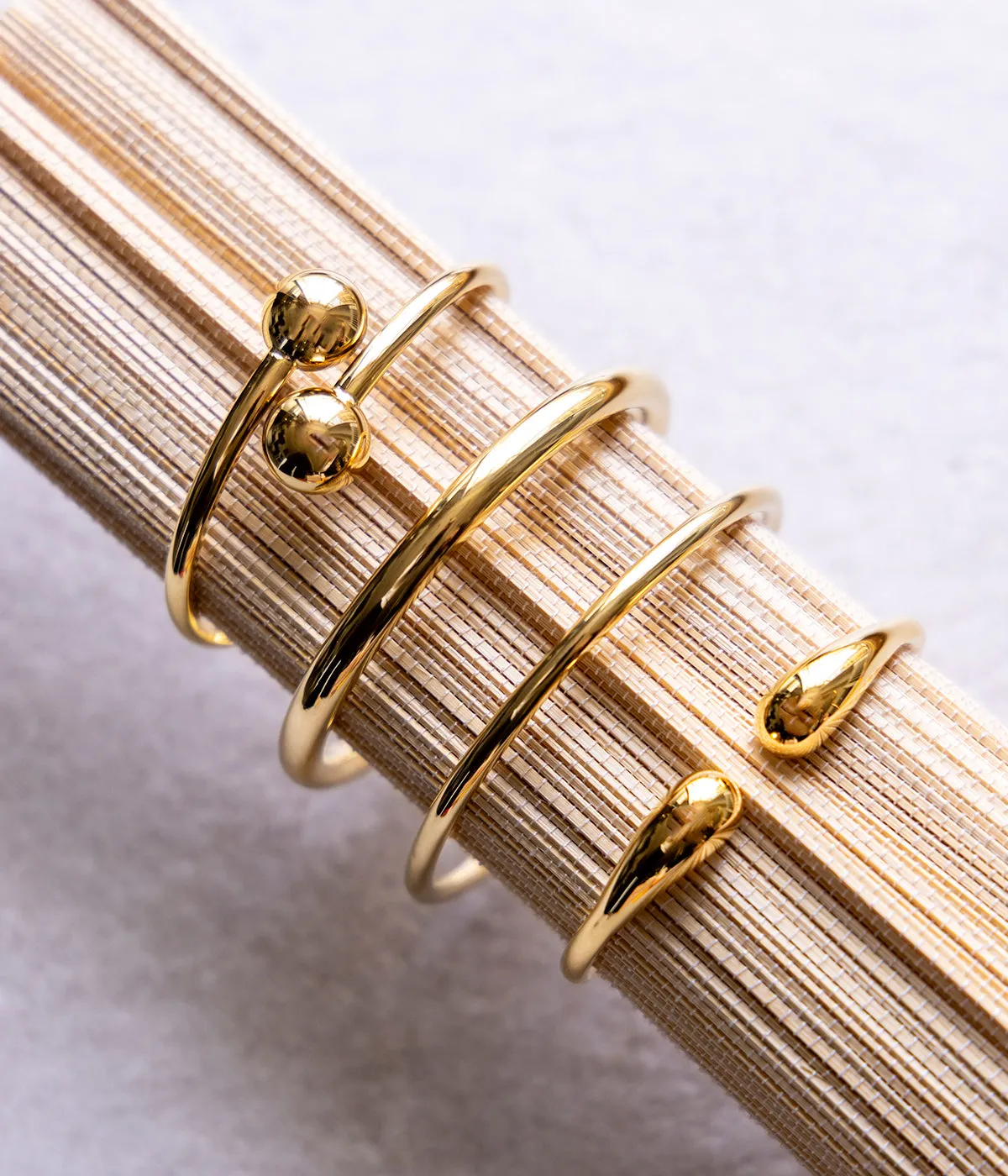 Bracelet Jonc Aurèle (Acier doré)