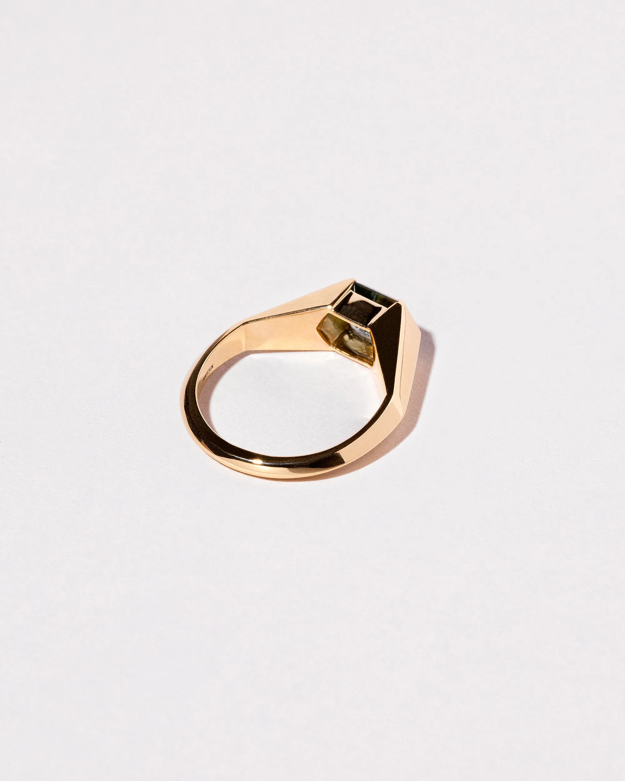 Caelum Ring