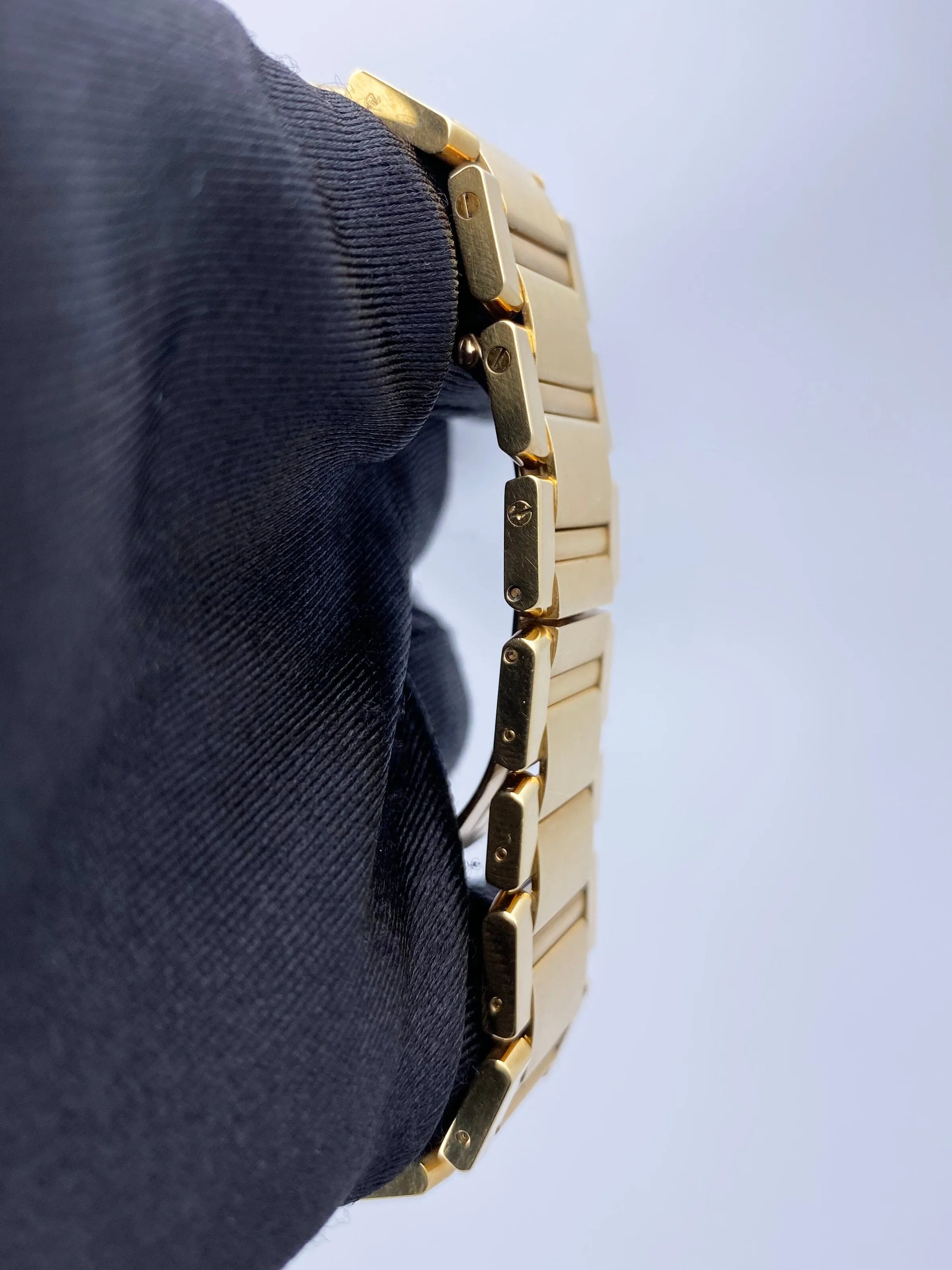 Cartier Tank Francaise W50001R2 18K Yellow Gold Mens Watch