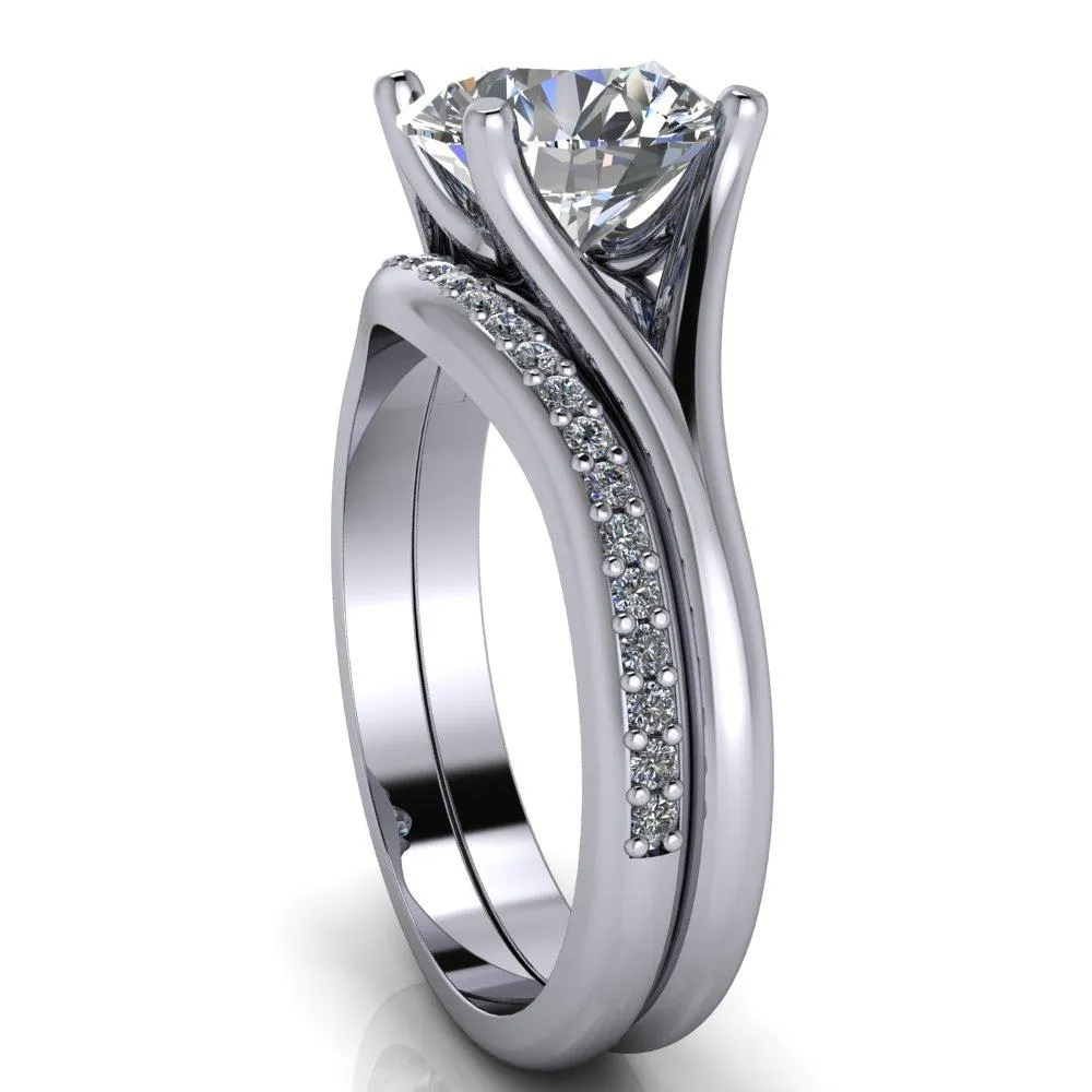 Dakota Round Center Stone 4 Prong Split Shank Ring