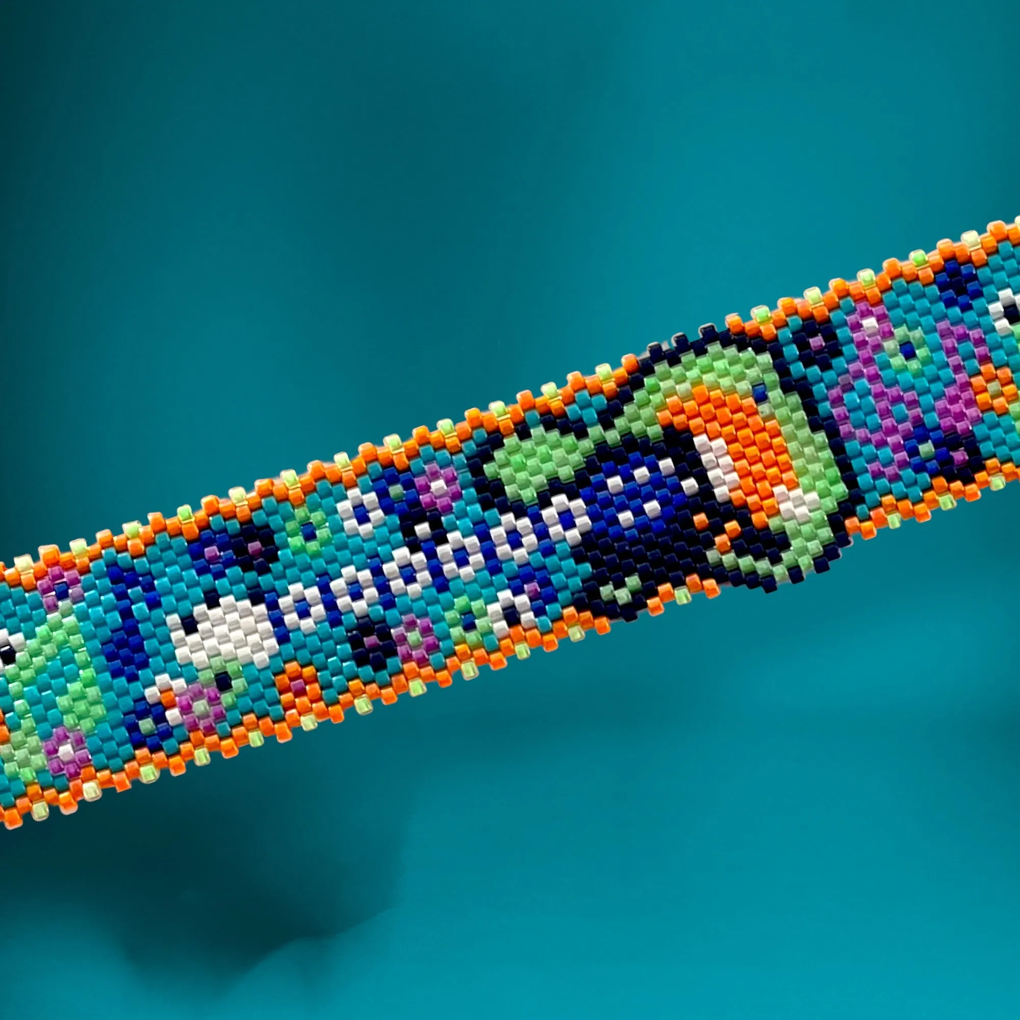 DIY Pattern Bracelet FAN DES SIXTIES