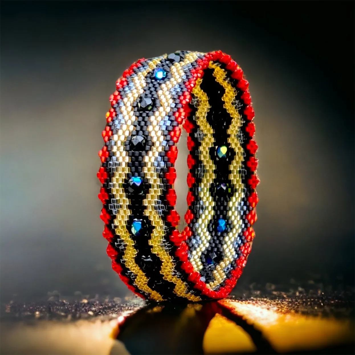 DIY Pattern Bracelet LIBERTE