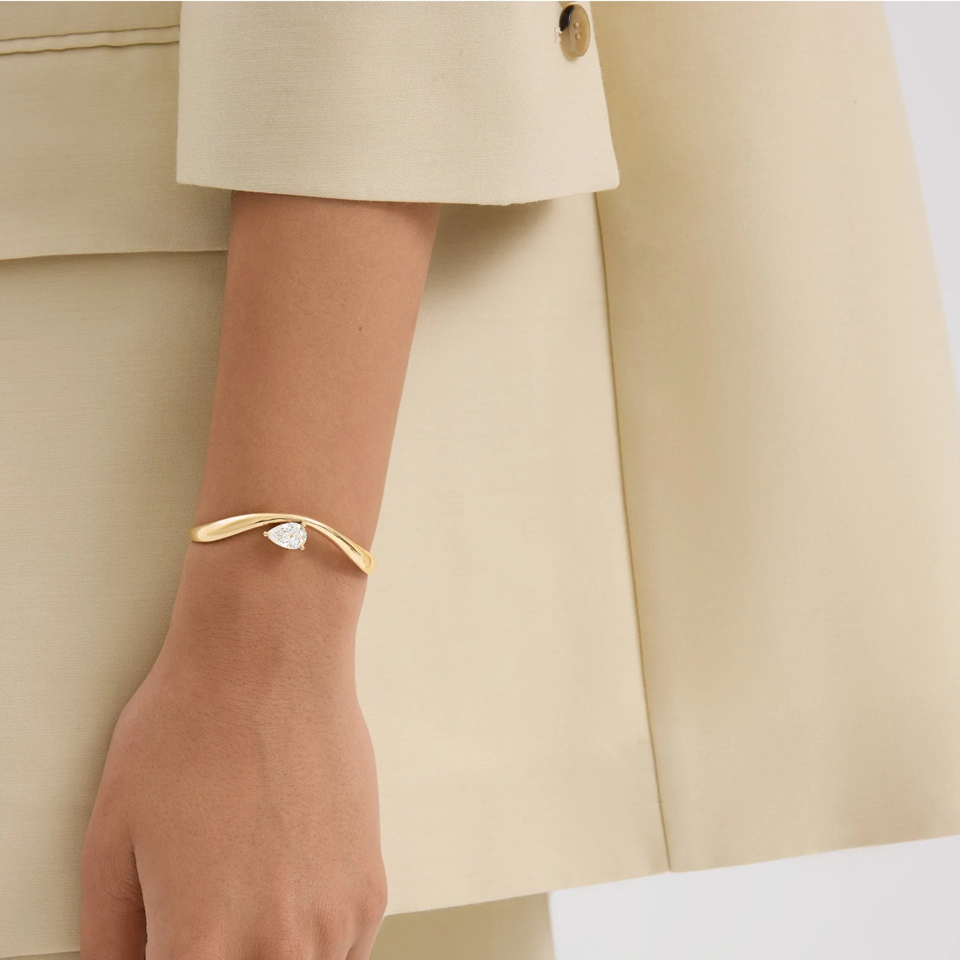 Eclipse Pear Bangle