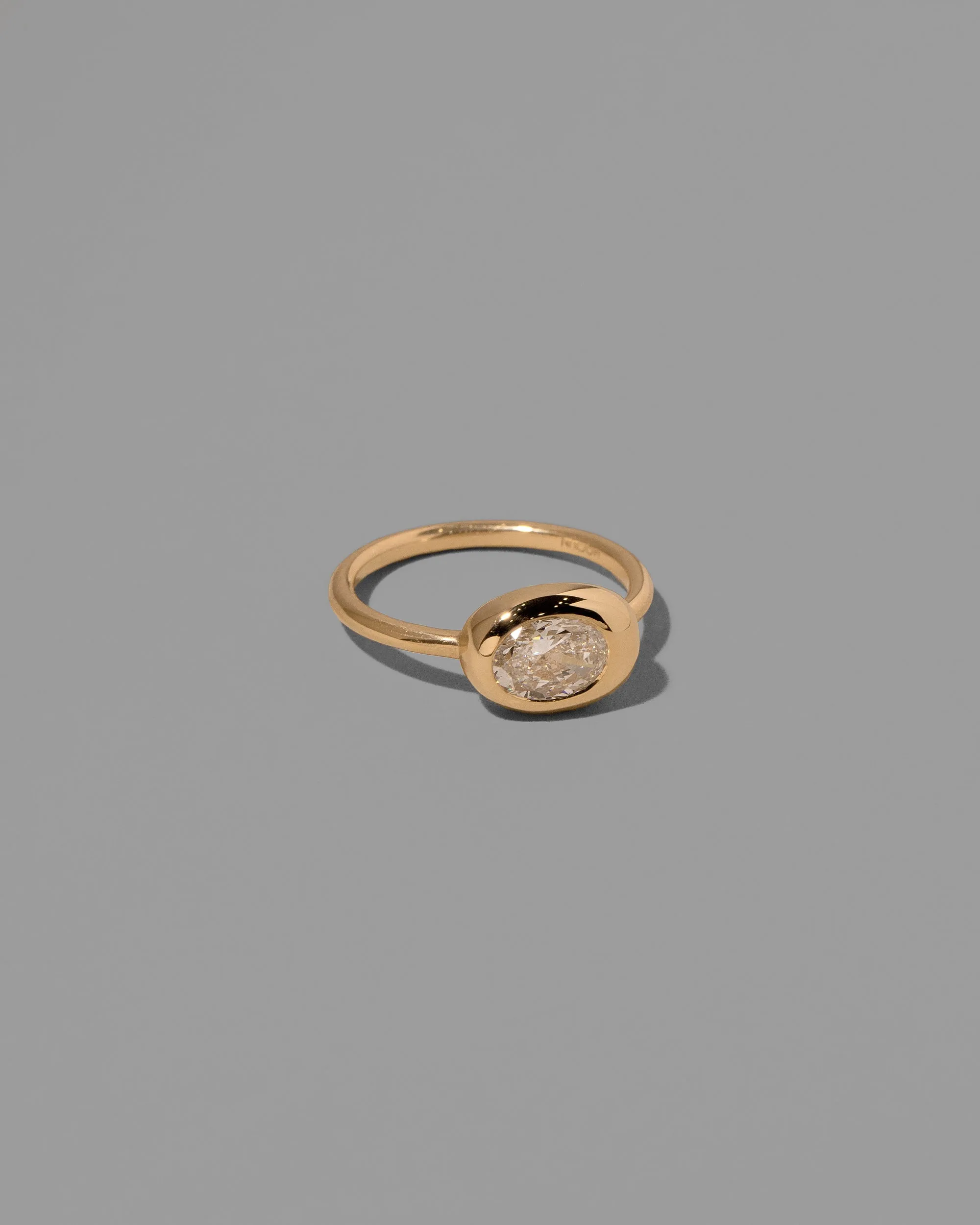 Equalize Ring - Oval Diamond