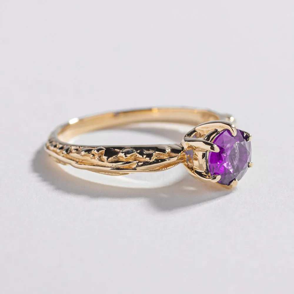 FACETED MATRIX SOLITAIRE ENGAGEMENT RING | 14K GOLD & AMETHYST