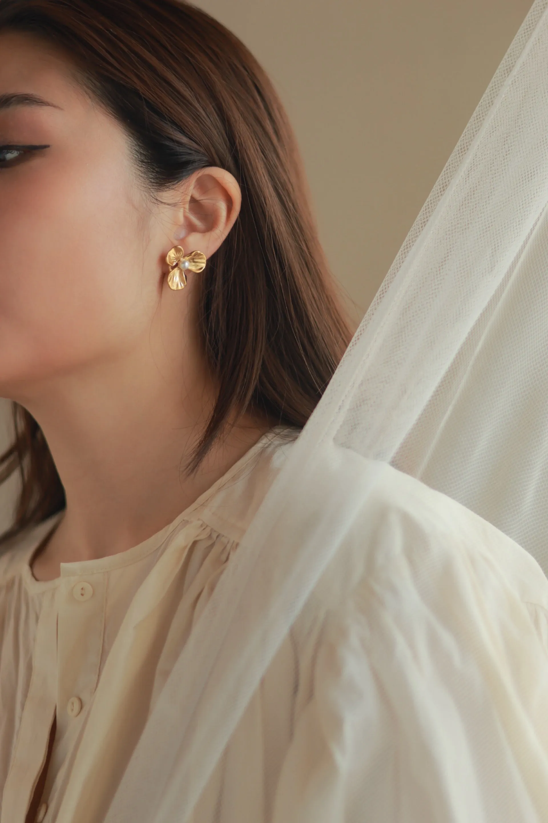 Flower Pearl Studs
