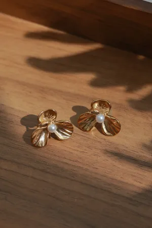 Flower Pearl Studs