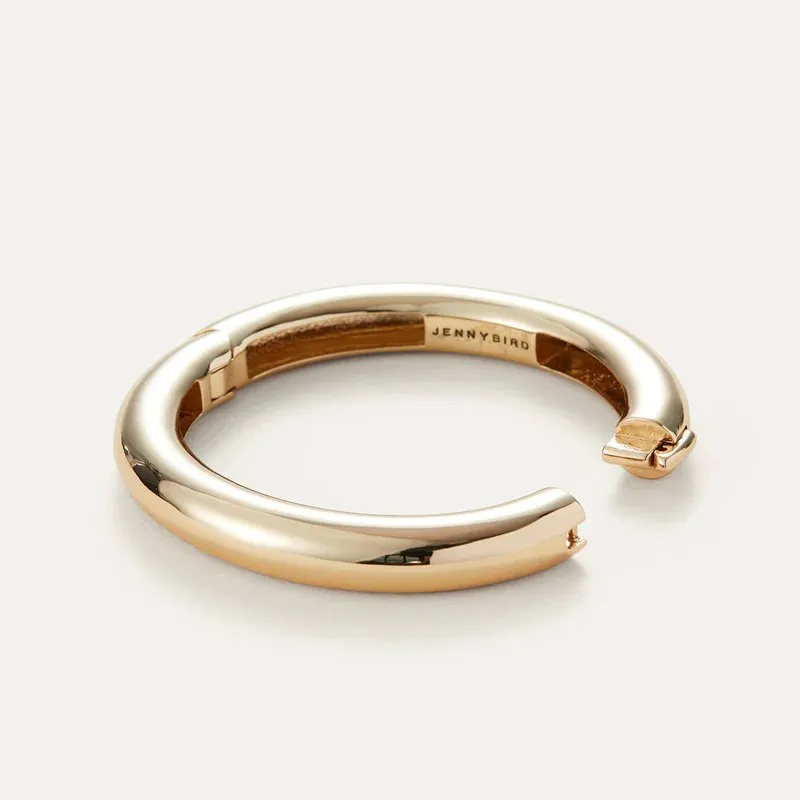 Gia Mega Bangle in Gold