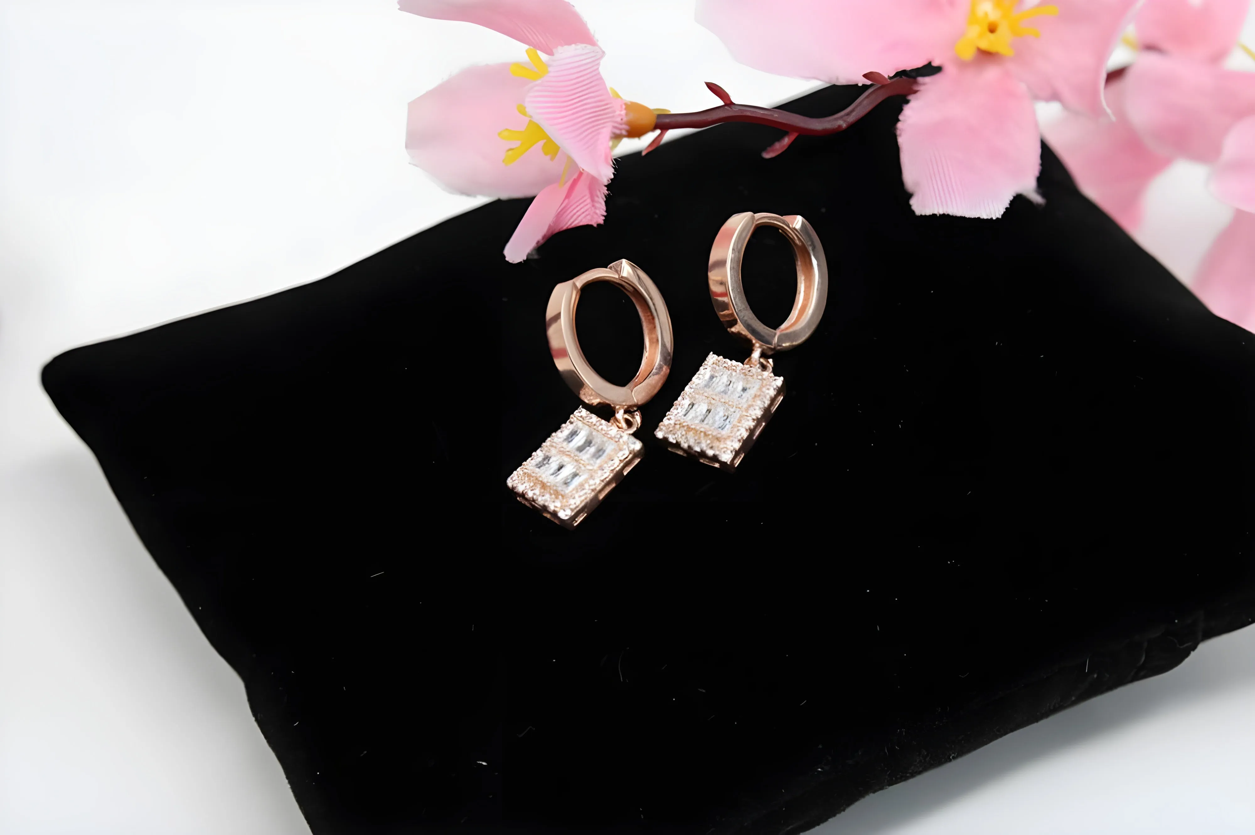 Golden Glow 92.5 Sterling Silver with Copper Gold Sleek Earrings
