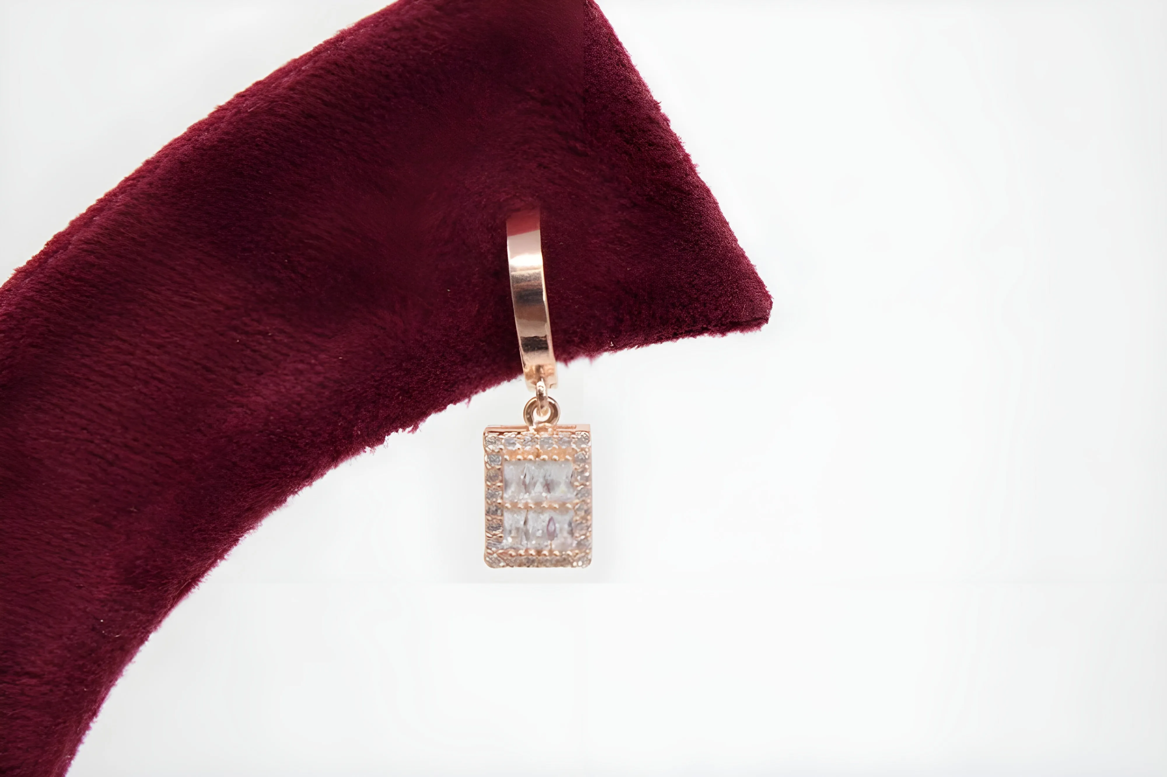 Golden Glow 92.5 Sterling Silver with Copper Gold Sleek Earrings