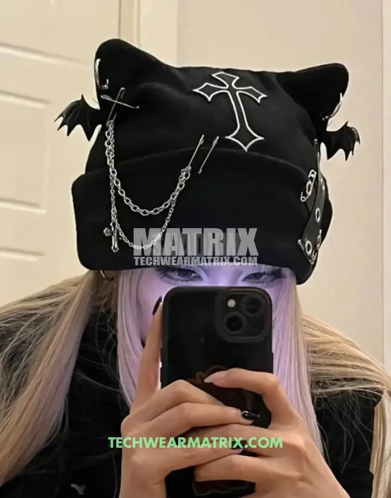 Grunge Beanie with Cat Ears for Edgy Fashion Lovers