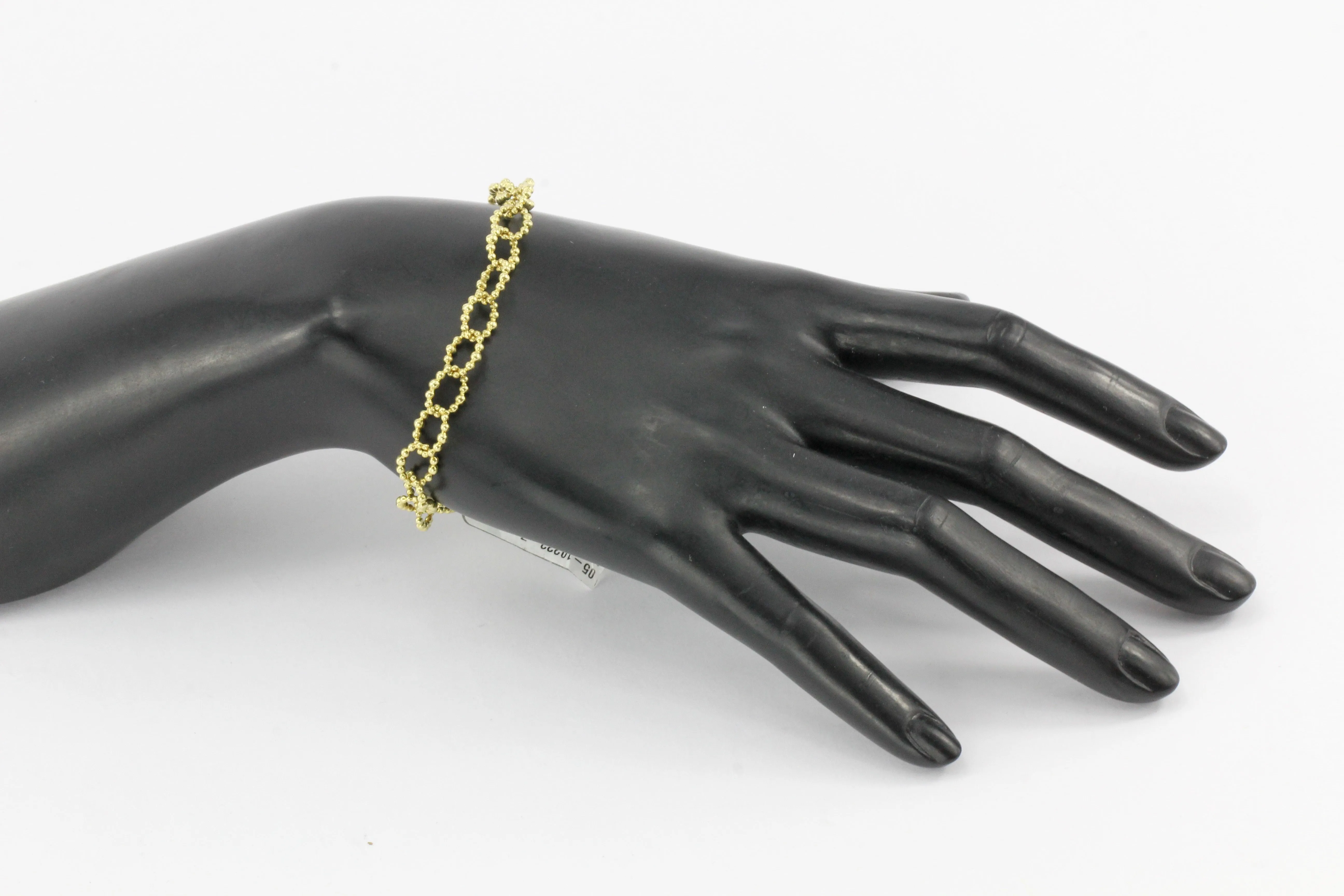 Lagos Caviar Gold Collection 18K Gold Fluted Oval Link Bracelet