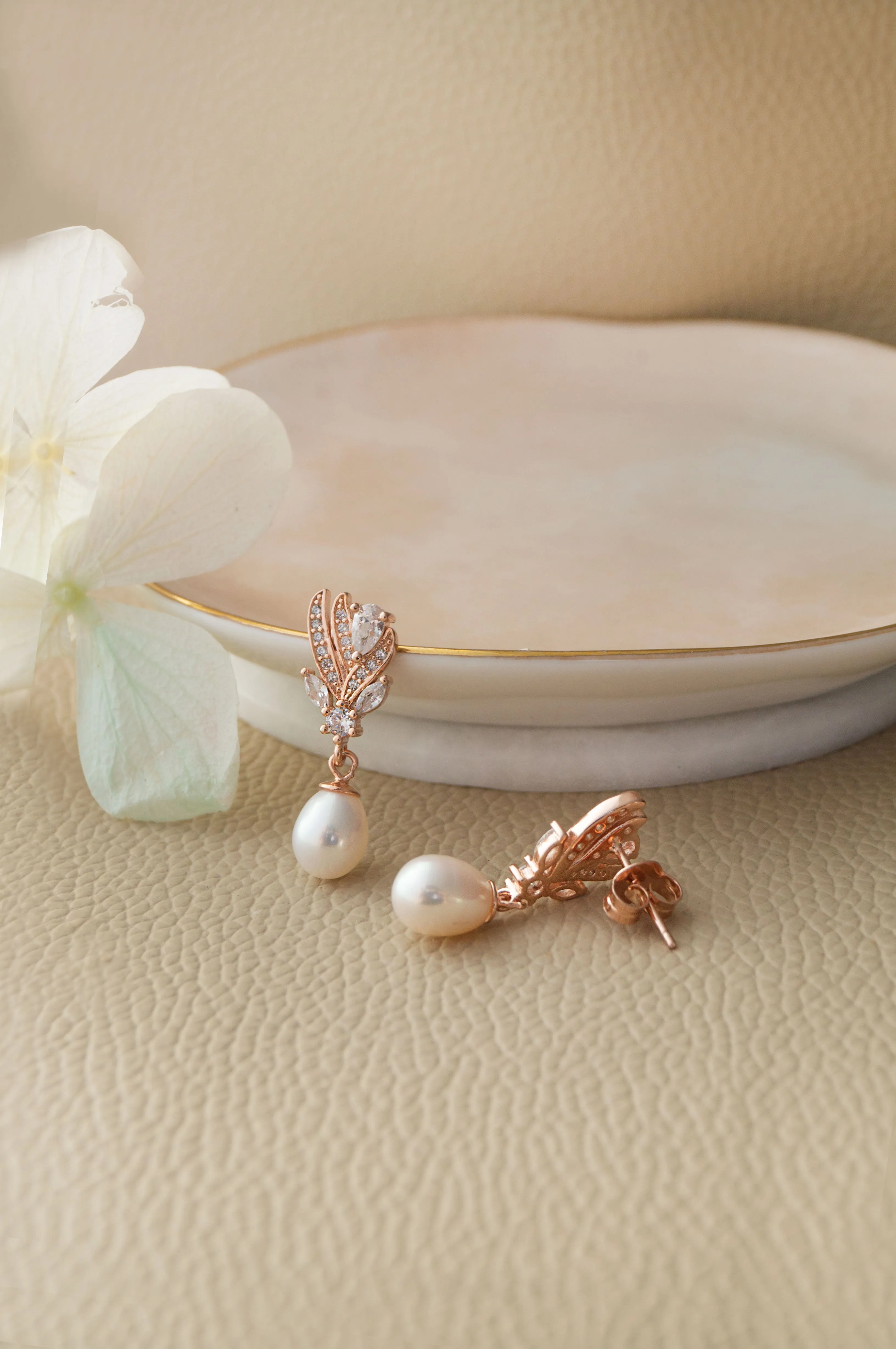 Magnificient Pearl Rose Gold Plated Sterling Silver Drop Earrings