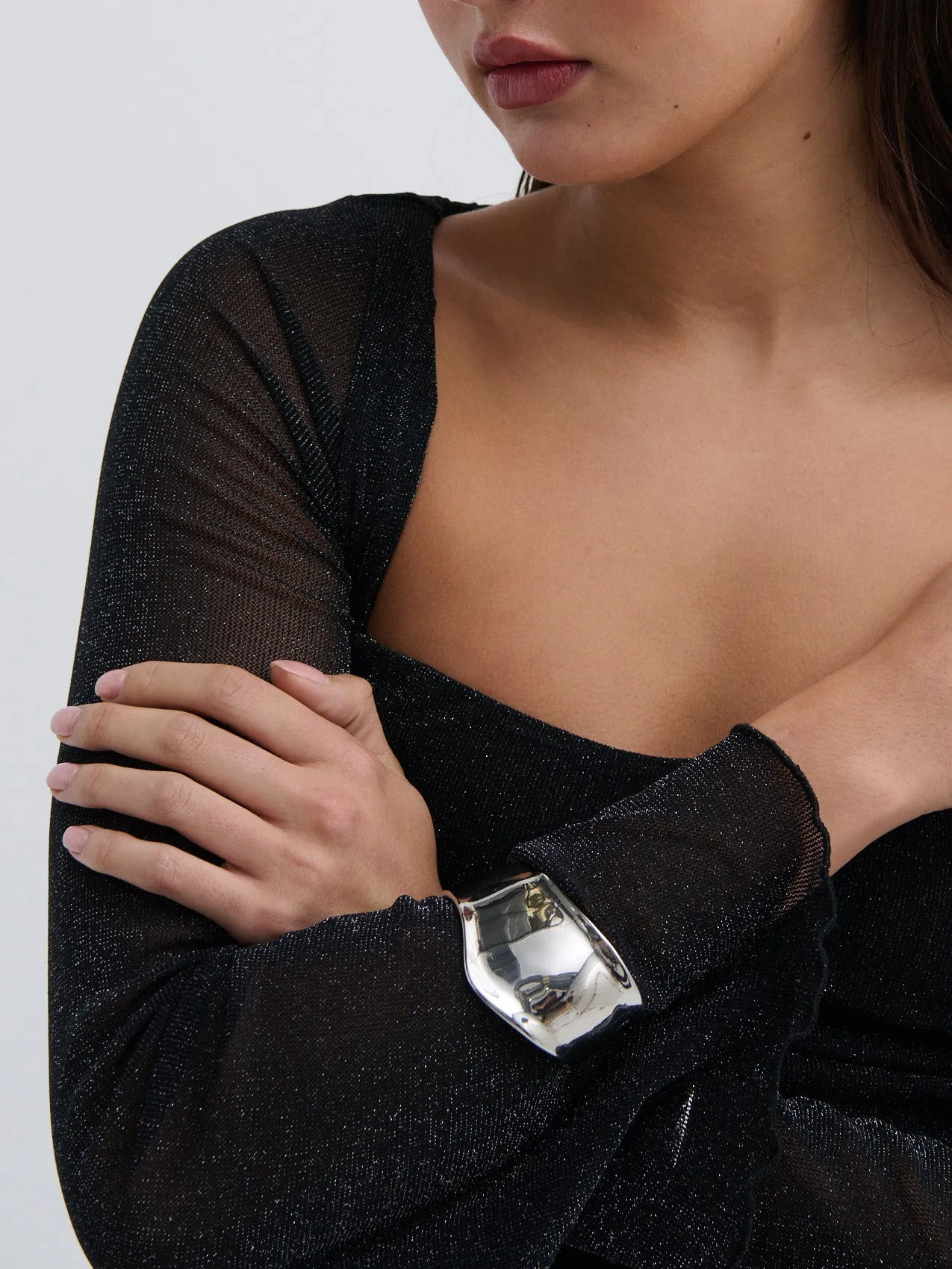 Metal Cuff Bangle in Silver