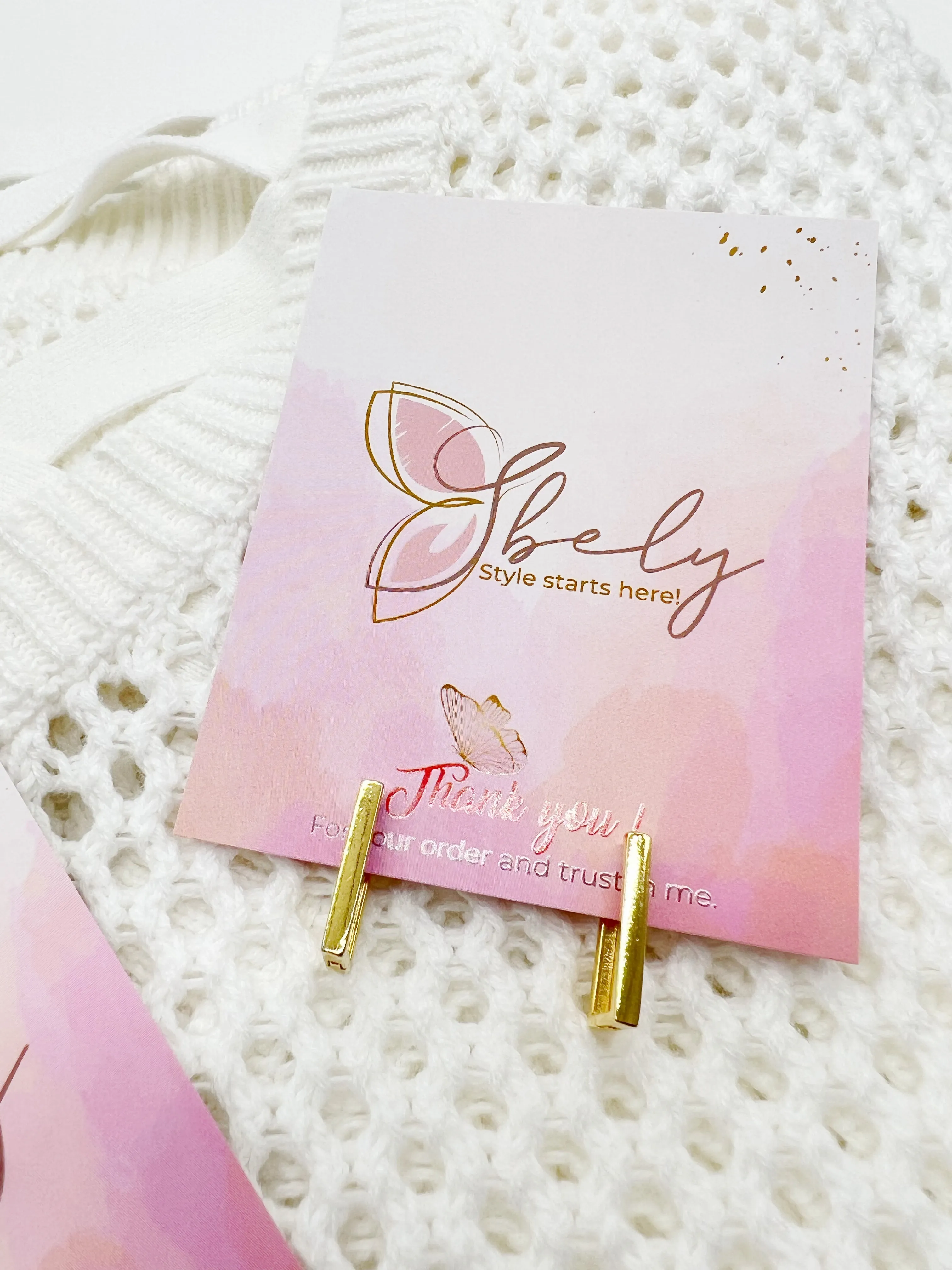 Minimalist earrings