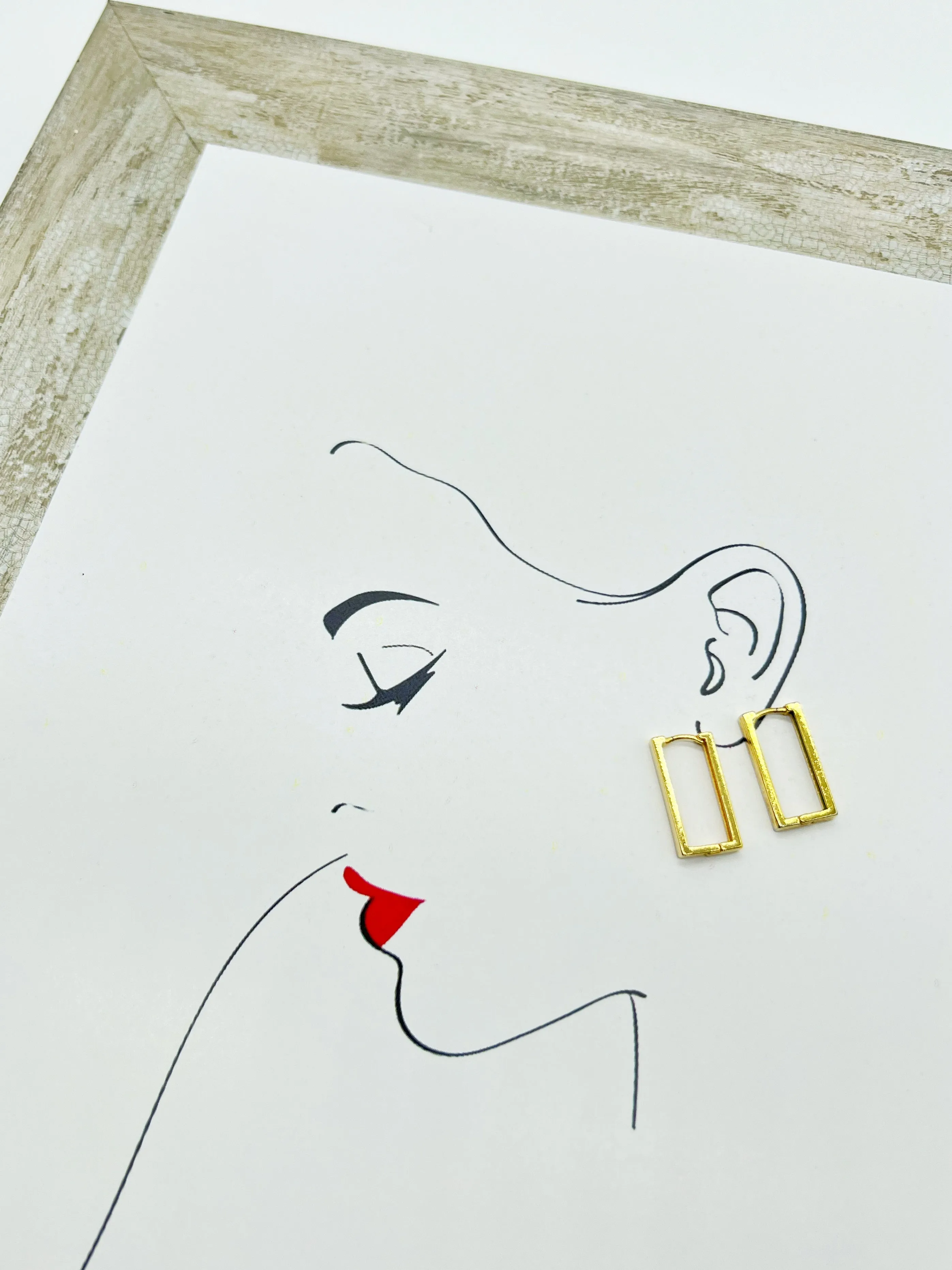 Minimalist earrings