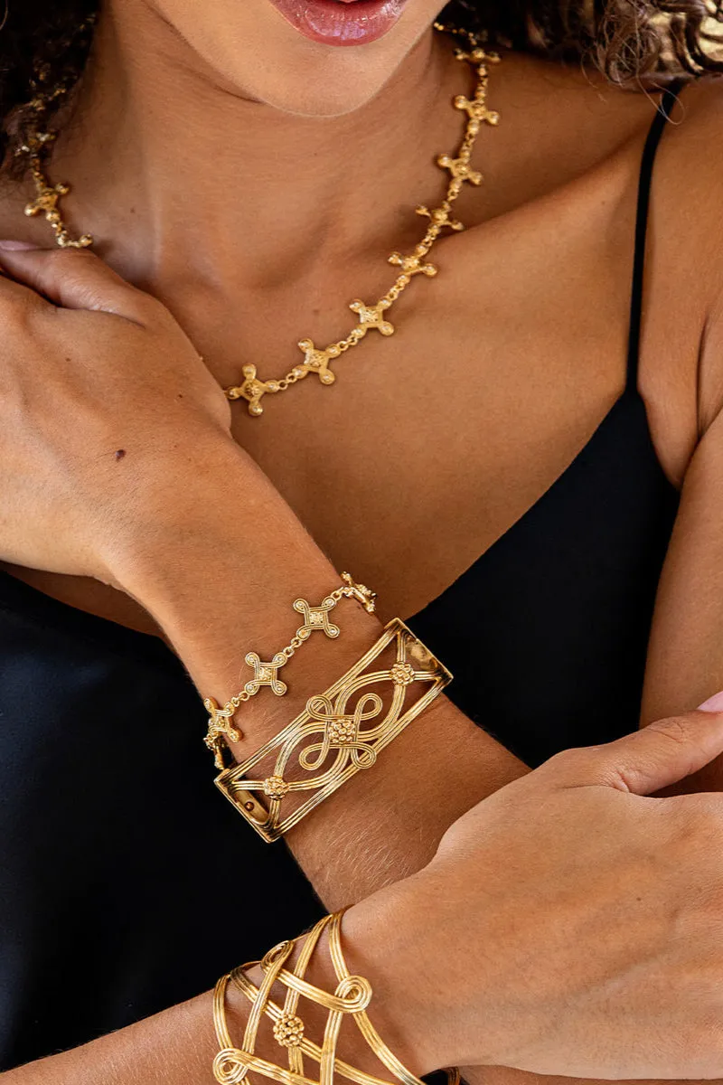 Monique Hinged Bangle