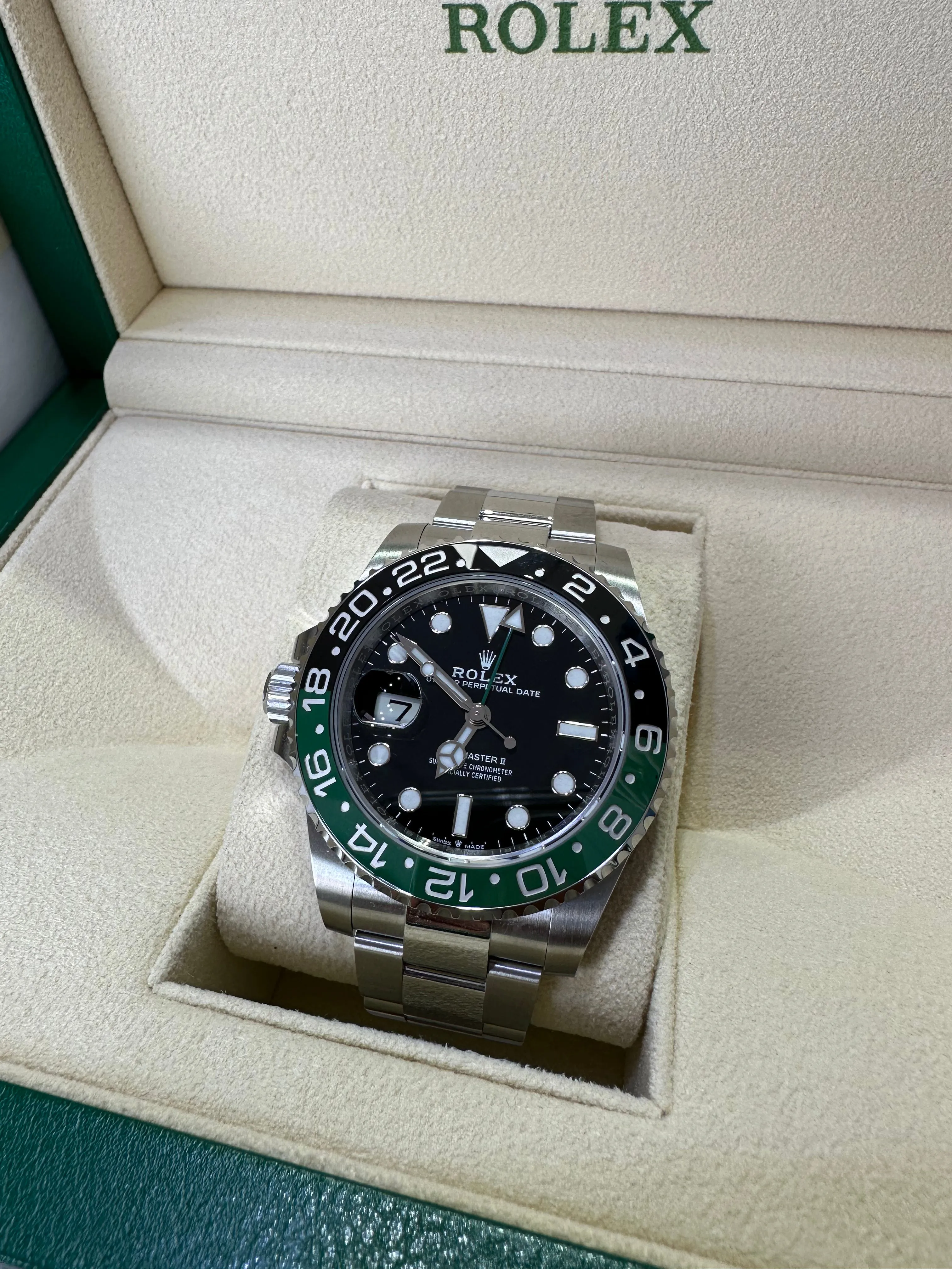 NEW 2022 Rolex GMT-Master II SPRITE Stainless GREEN Oyster Watch 126720 VTNR