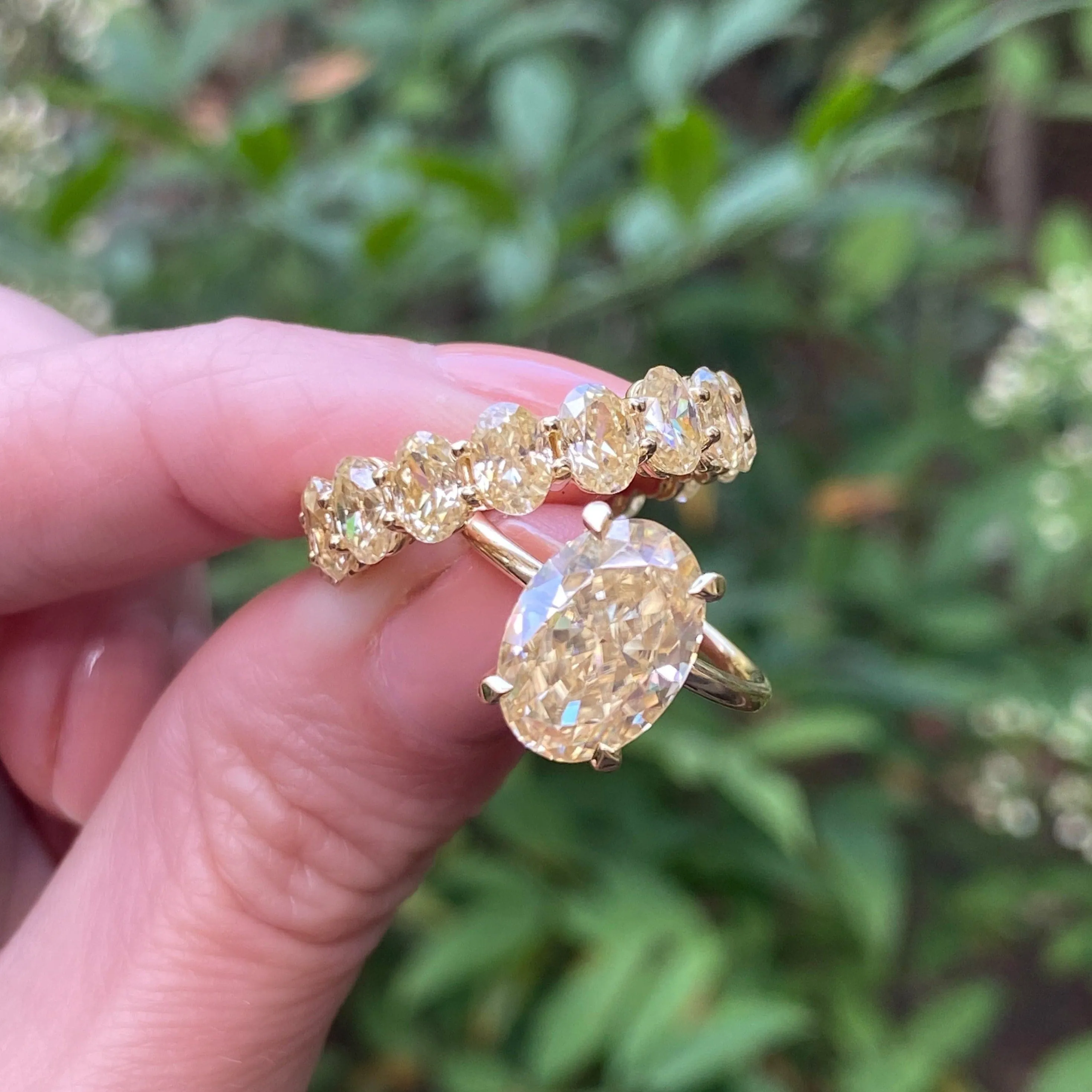 Olivia (4.9ct) Oval Moissanite Engagement Ring