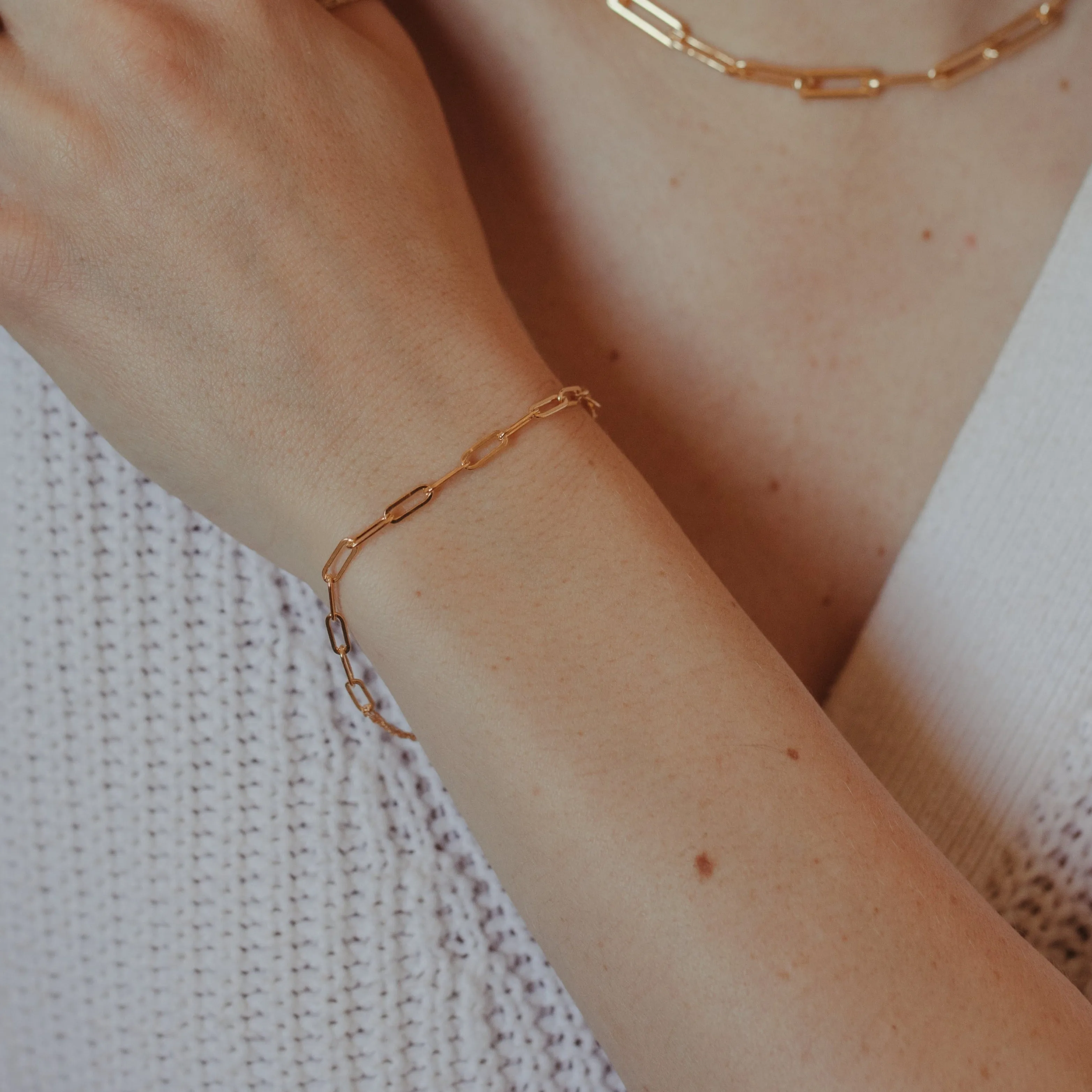 Oval Link Toggle Bracelet