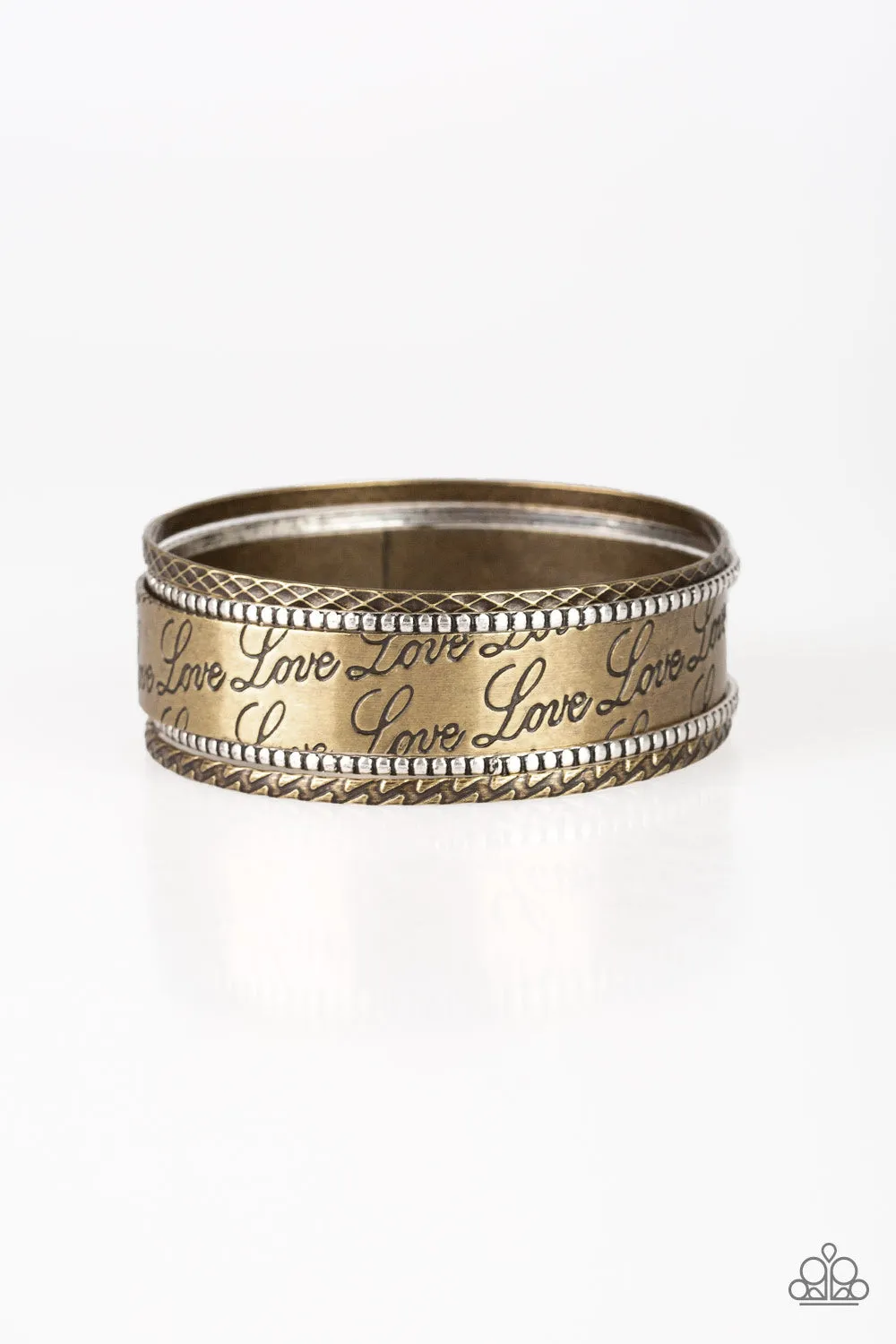 Paparazzi - Literally Loveable - Brass Bracelet