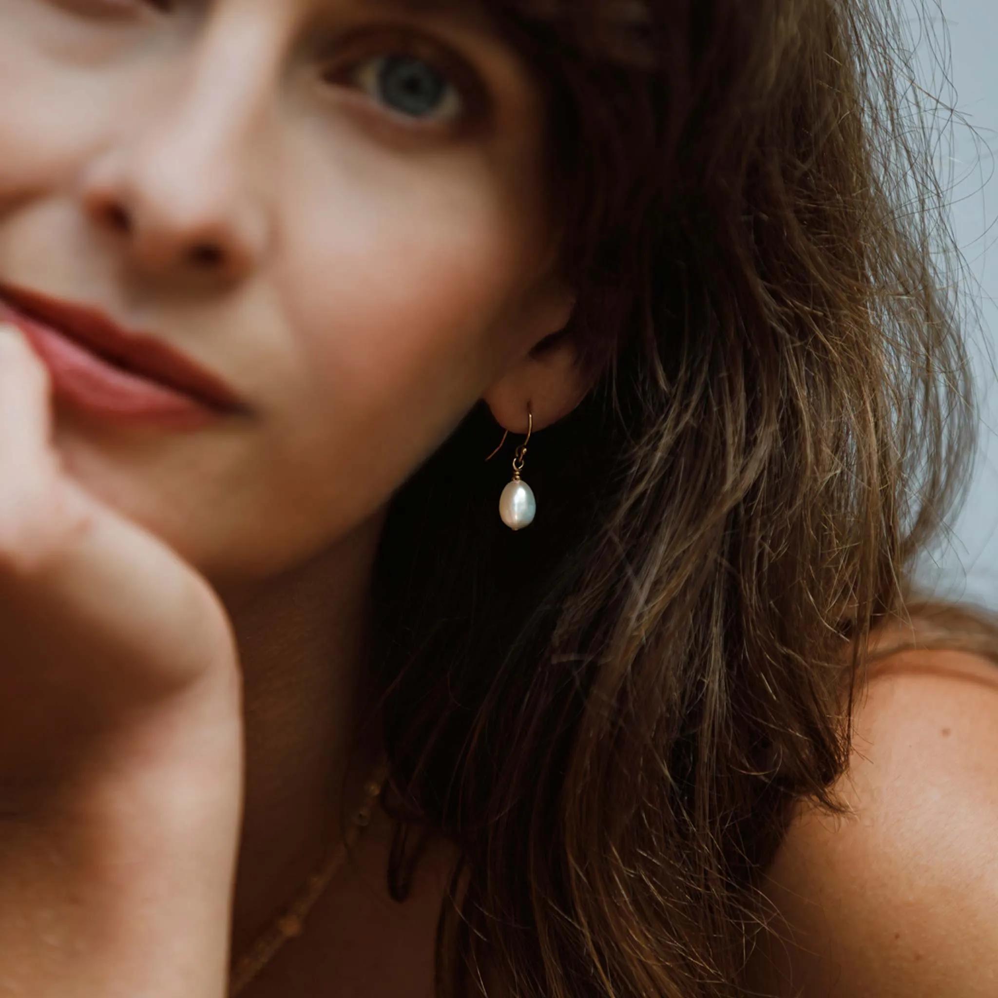Pearl Isla Drop Earrings