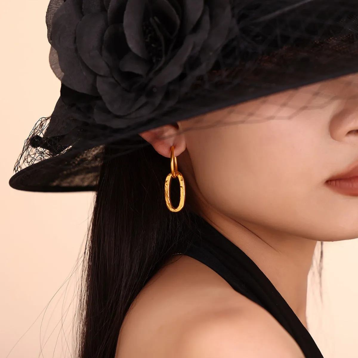 Radiant Gold Annulus Earrings