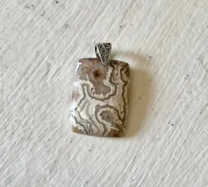 Rectangular Pendant Crazy Lace