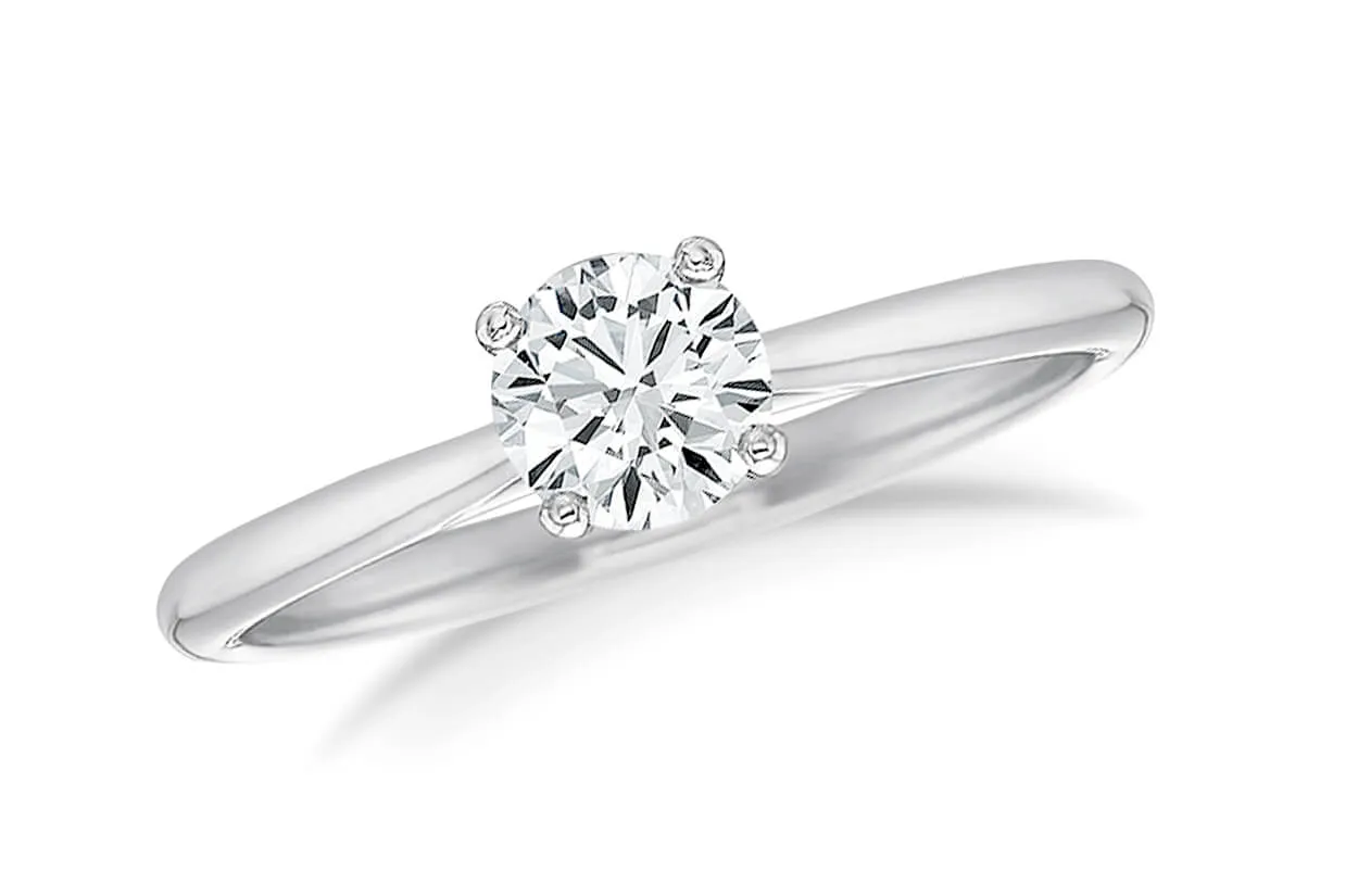 Ring 18kt Gold GIA Round Diamond 0.66cts Solitaire