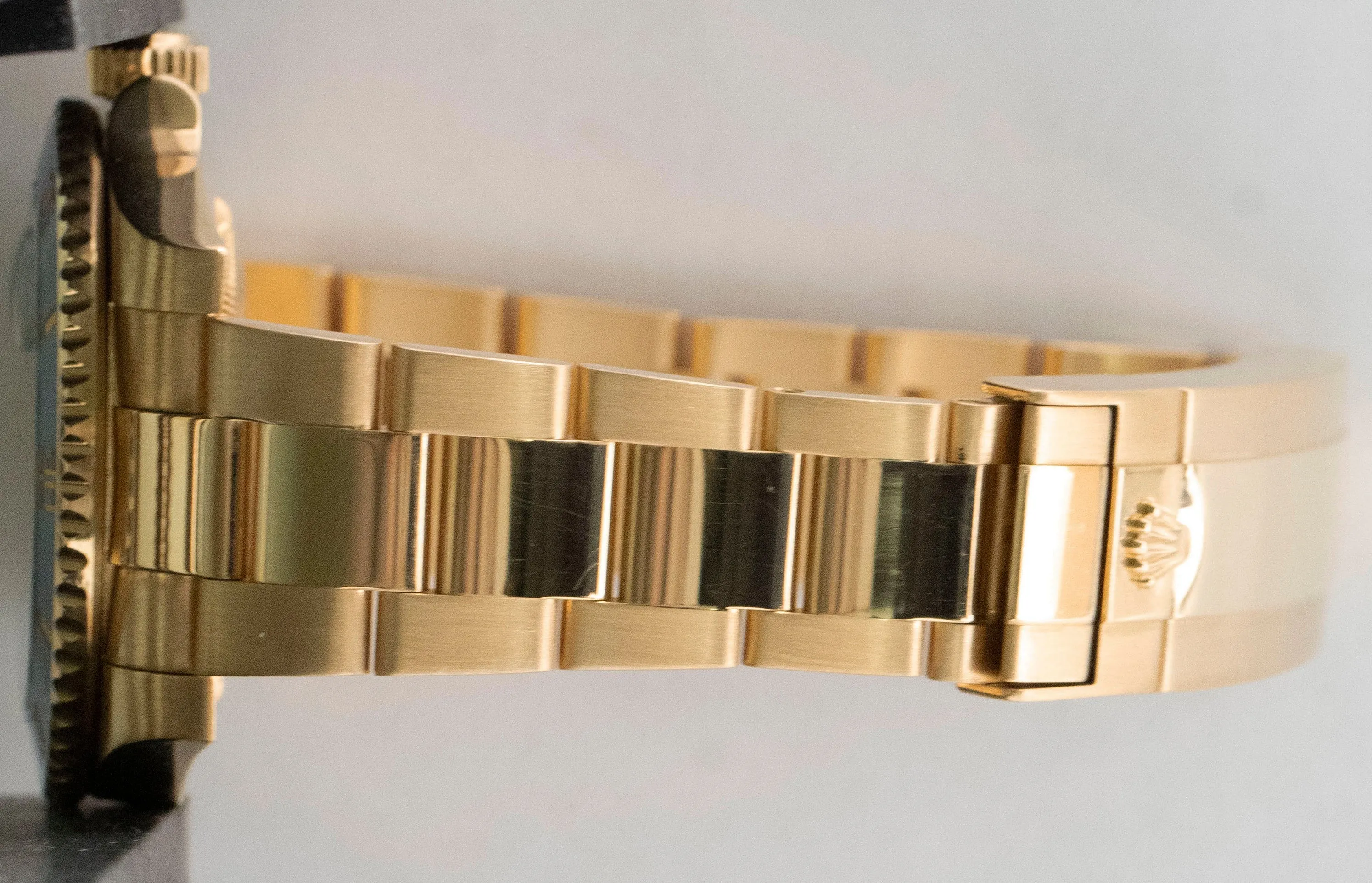 Rolex Submariner Date 40mm Ceramic 18K Yellow Gold Blue Dive Watch 116618 LB