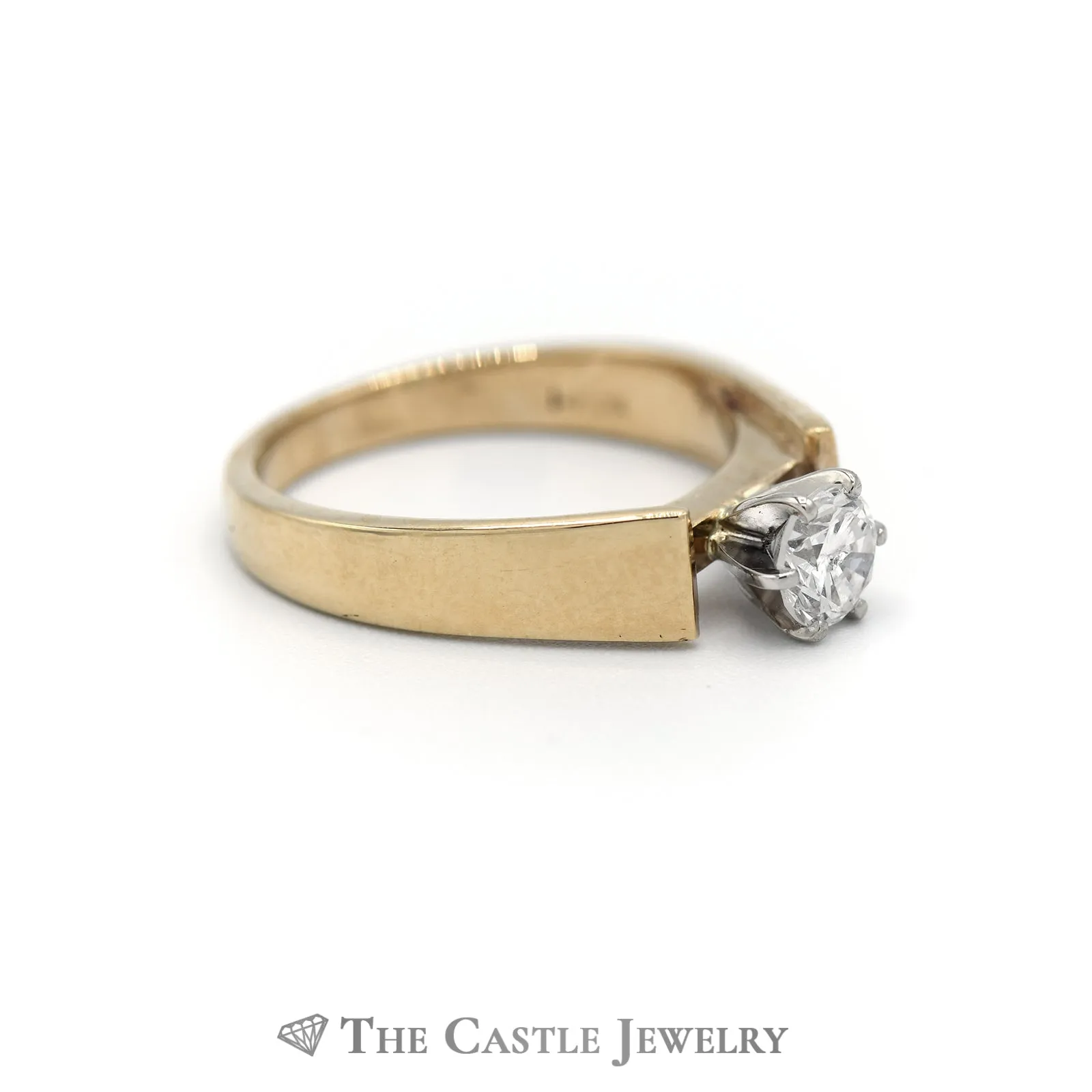 Round Brilliant Cut Diamond Solitaire Engagement Ring in Cathedral Mounting