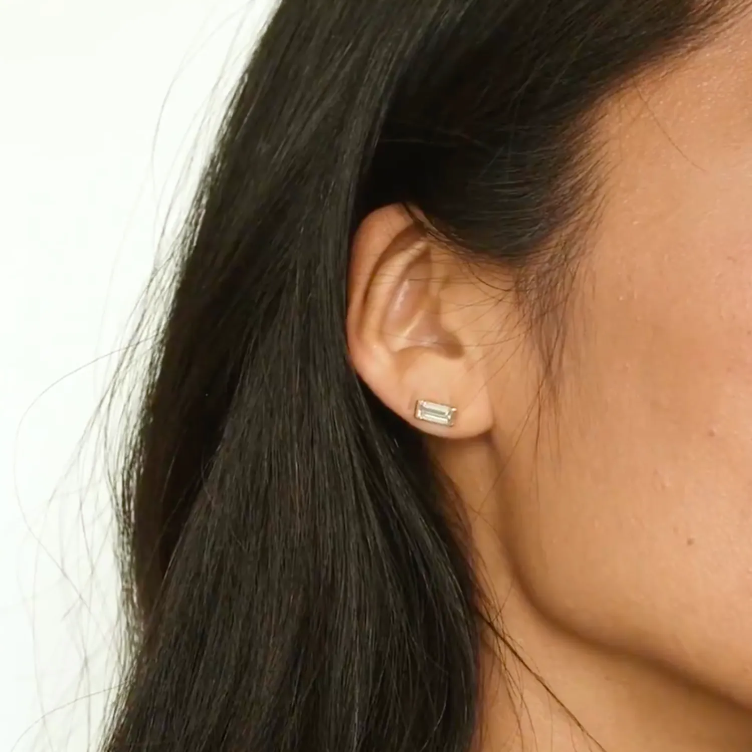 Semi-Bezel Baguette Stud Earrings