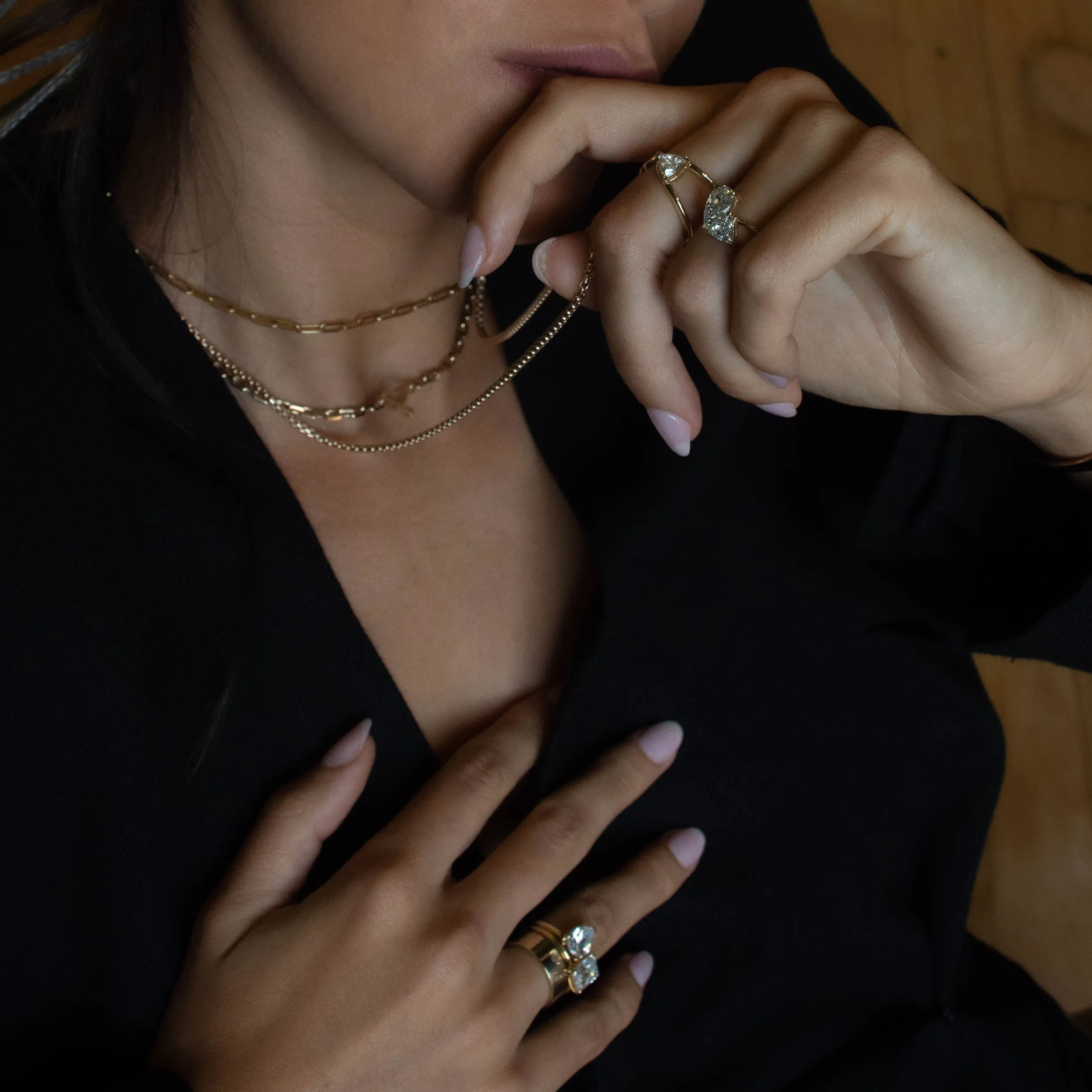 Signature Rail-less Pear Engagement Ring