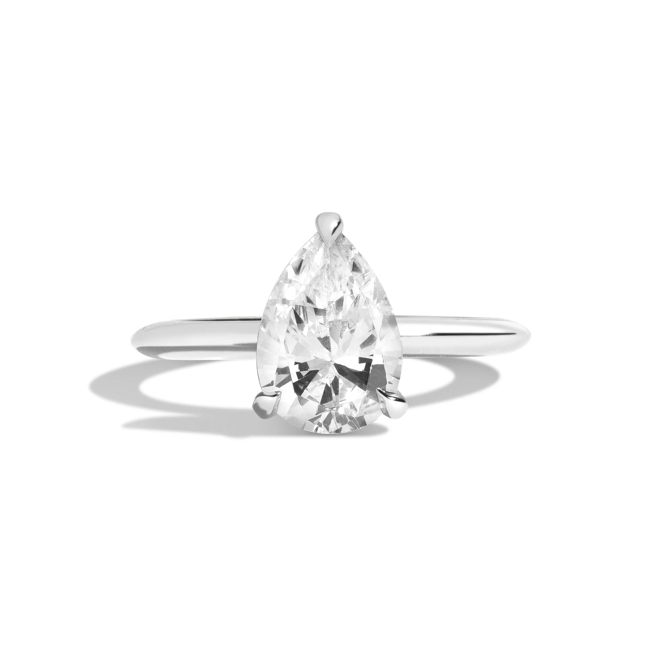 Signature Rail-less Pear Engagement Ring