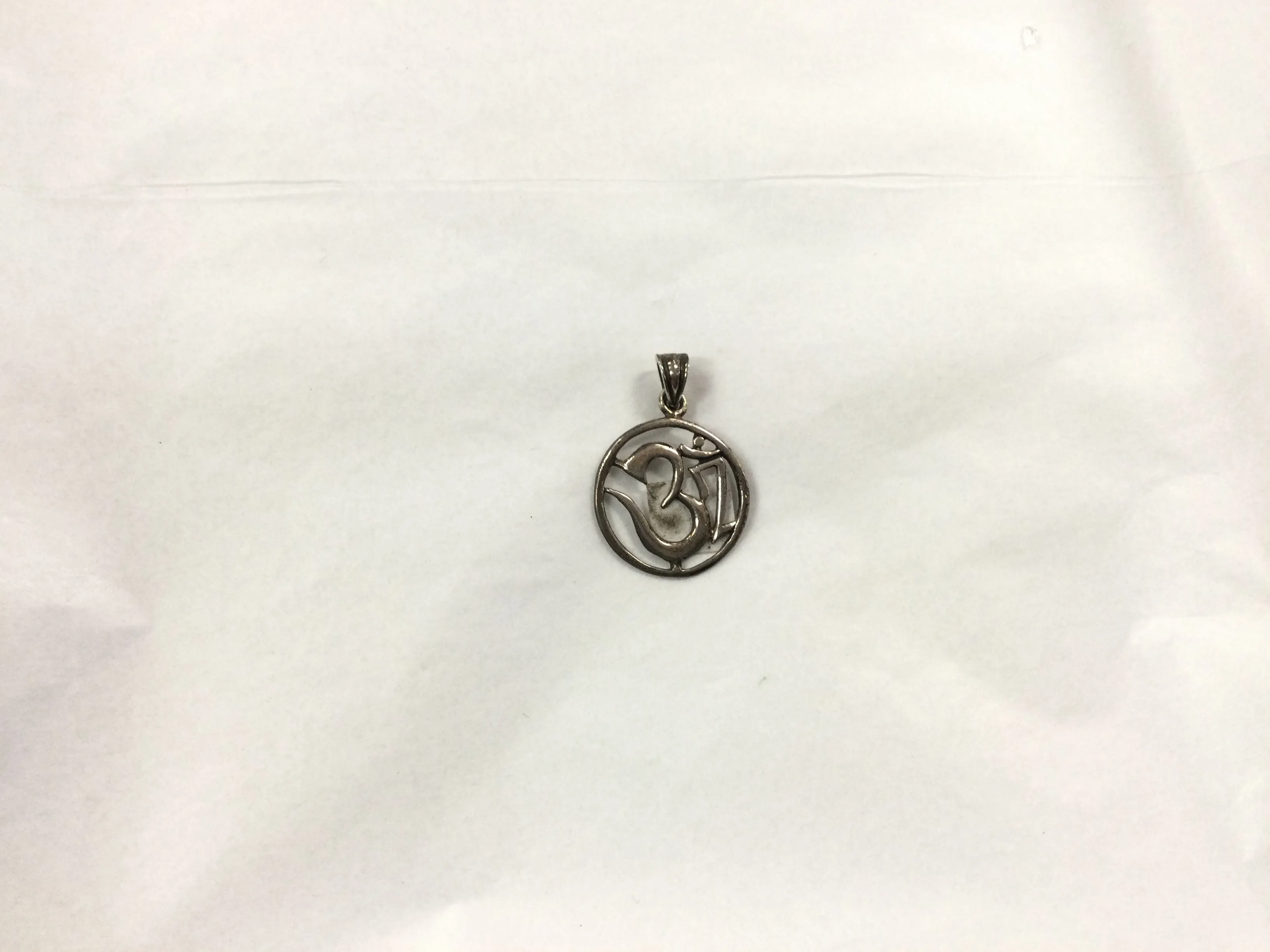 Silver Medium Om Pendant (Circle Around it)