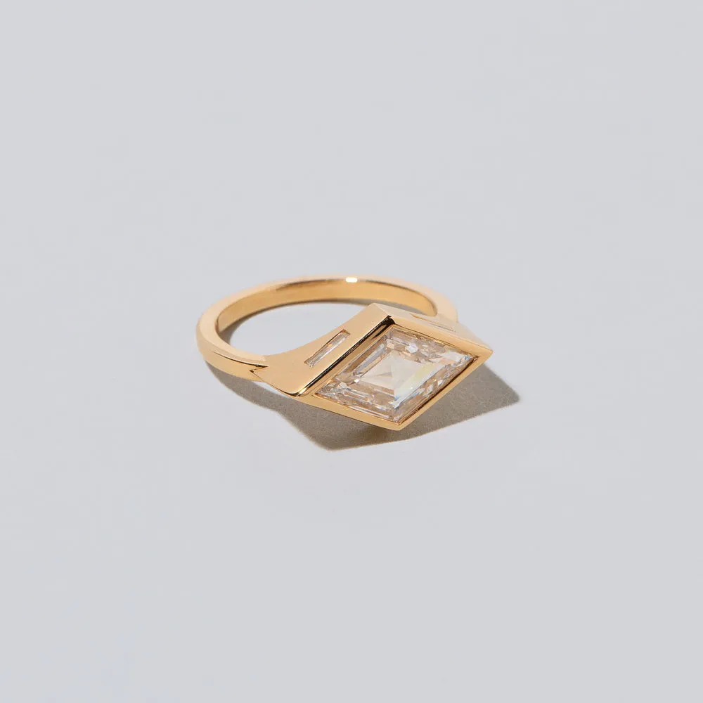 Sinope Ring