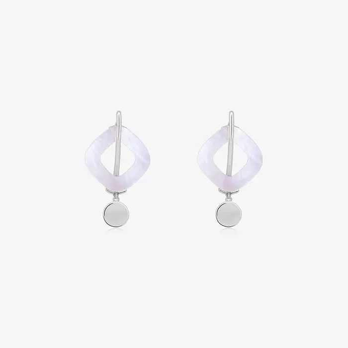 Sleek Statement Dangler