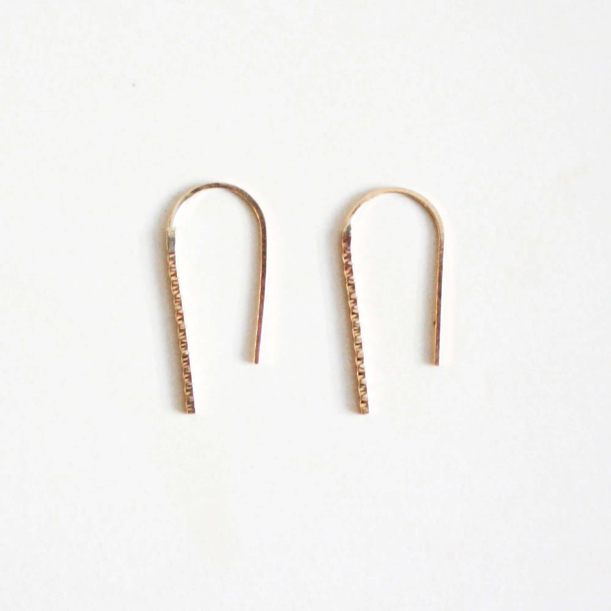 Sparkle Short Arc Threader Earrings