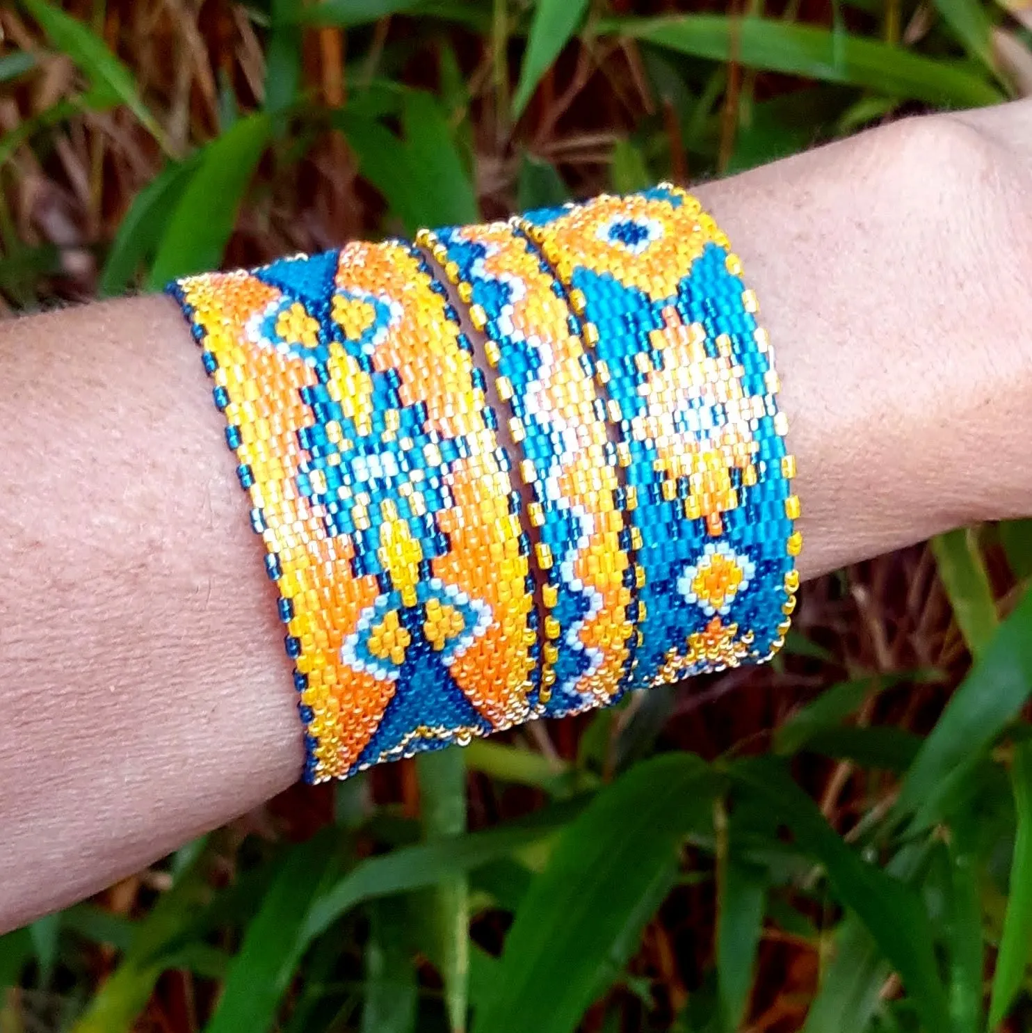 Vertical Peyote Pattern - Bracelet IBIZA