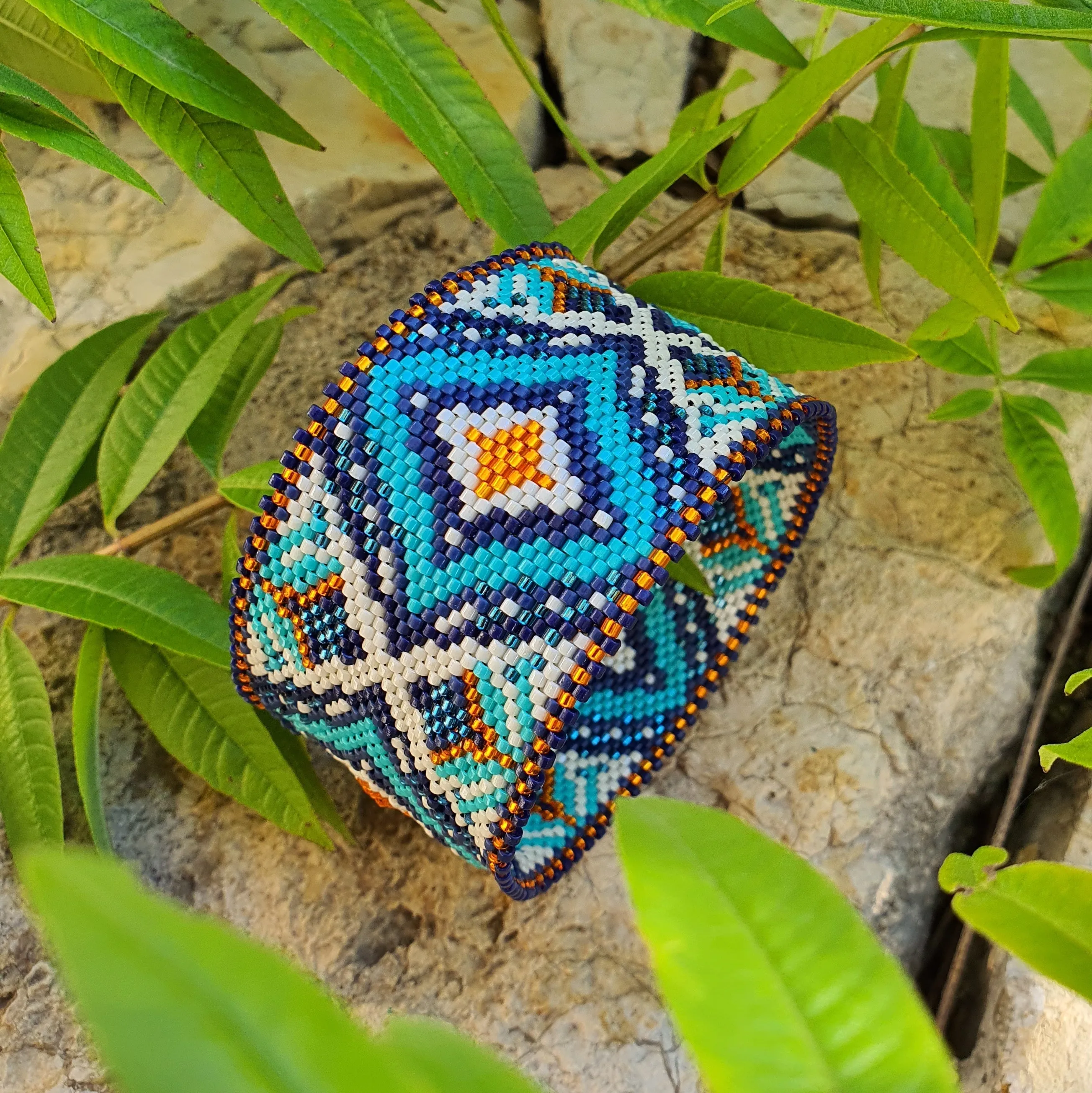 Vertical Peyote Pattern - Bracelet KOTA