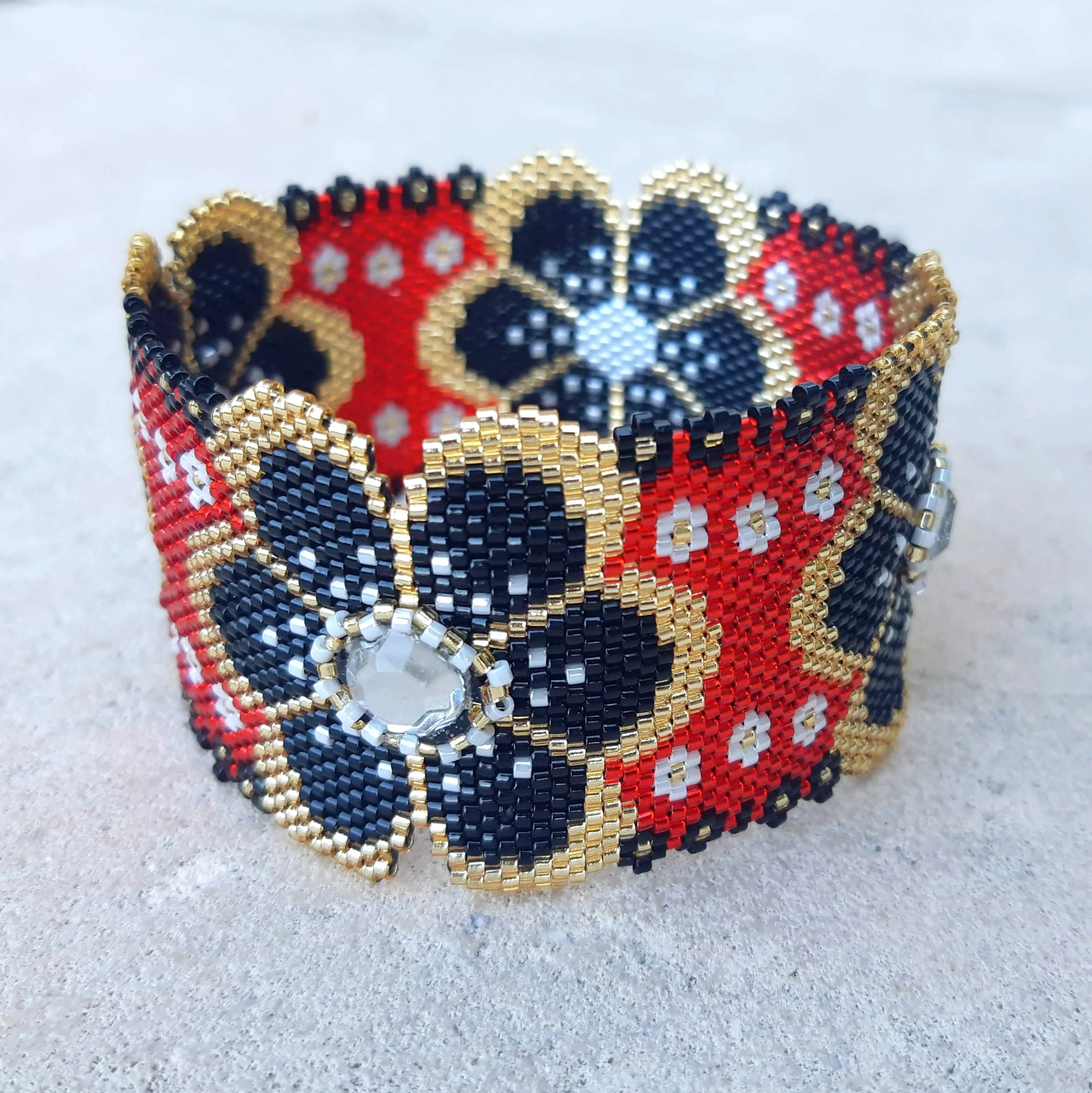 Vertical Peyote Pattern - Bracelet LILOO-2
