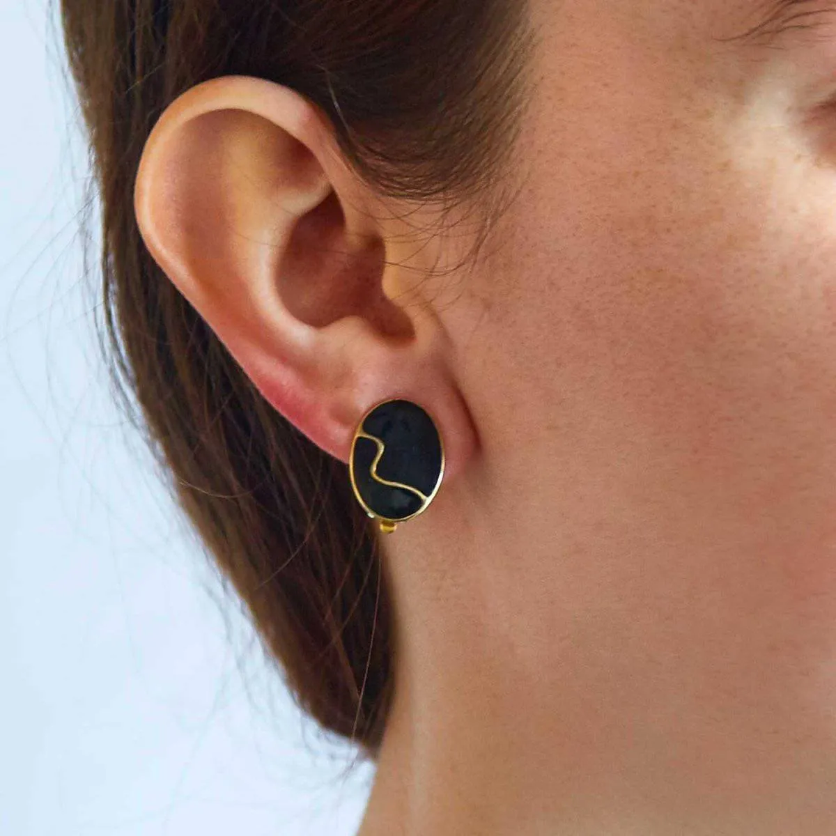 Vintage Black and Gold Minimalist Earrings